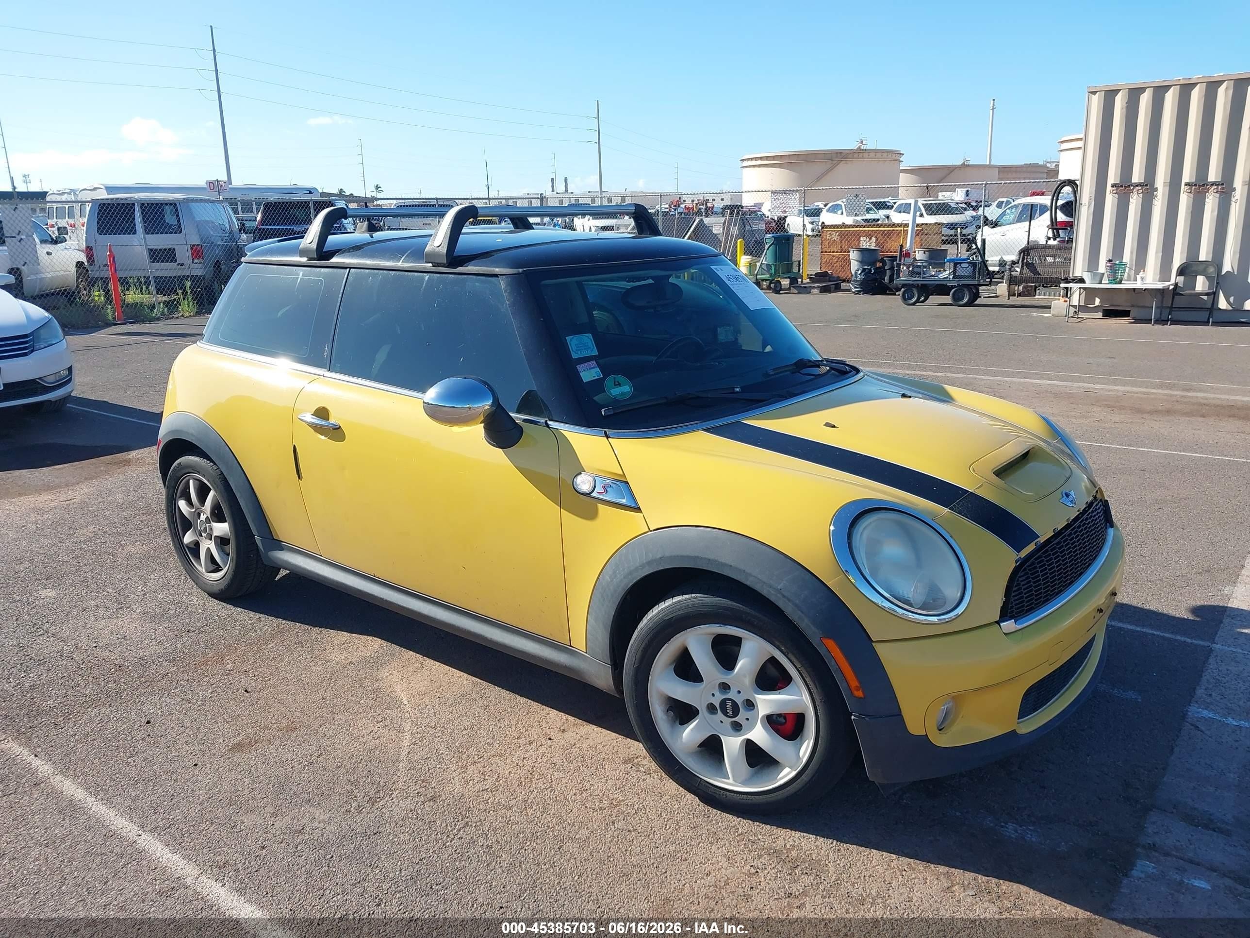 2007 MINI Hardtop S, VIN WMWMF73577TT85935 — Обычный износ