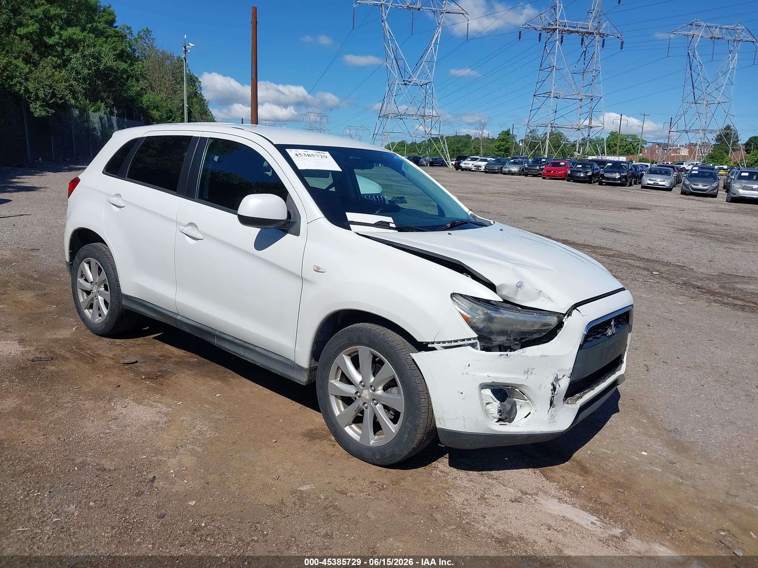 2015 Mitsubishi Outlander ES, VIN 4A4AR3AW6FE041753 — Not stated