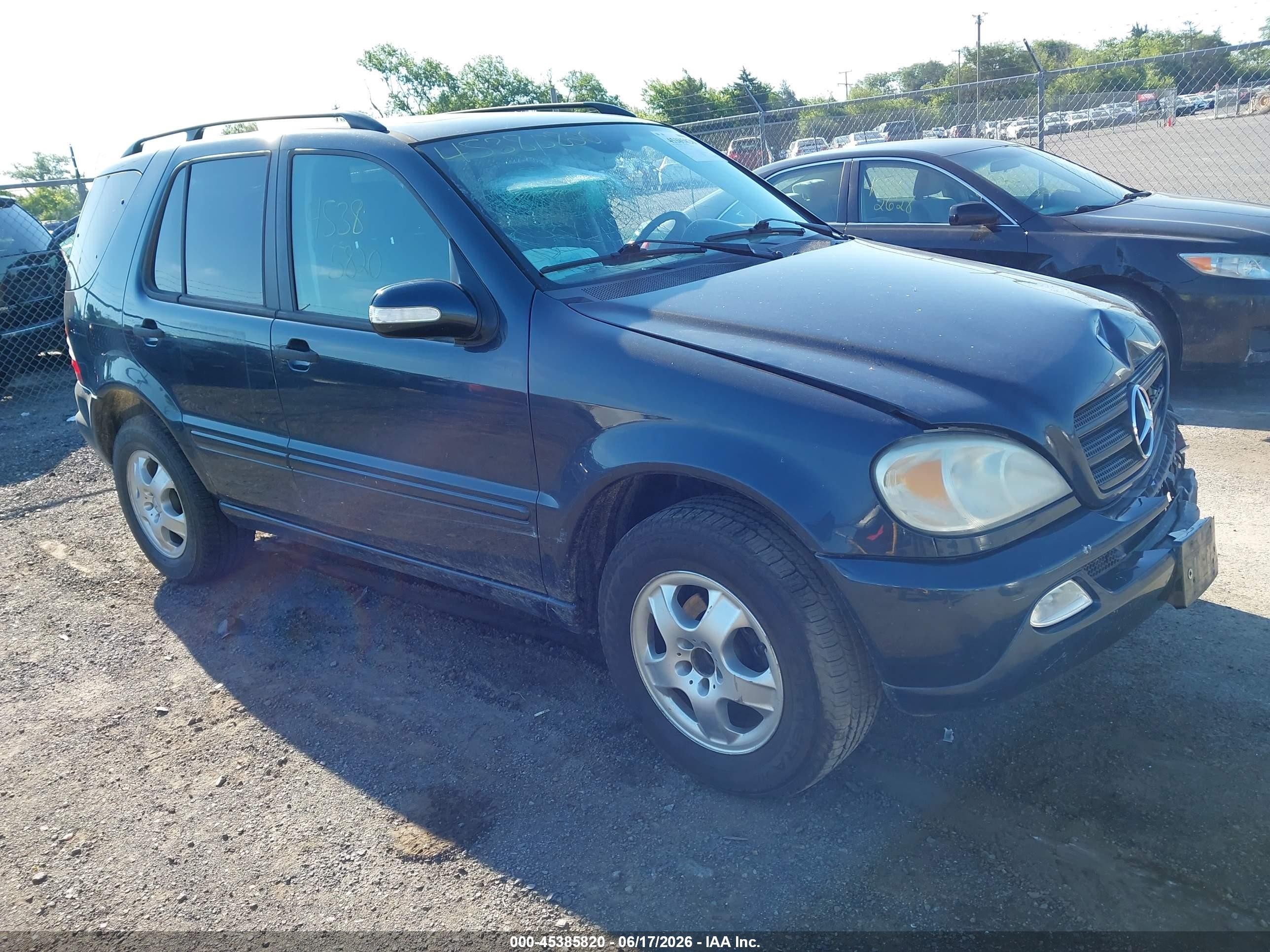 2003 Mercedes-Benz M 350, VIN 4JGAB57E33A449244 — All over