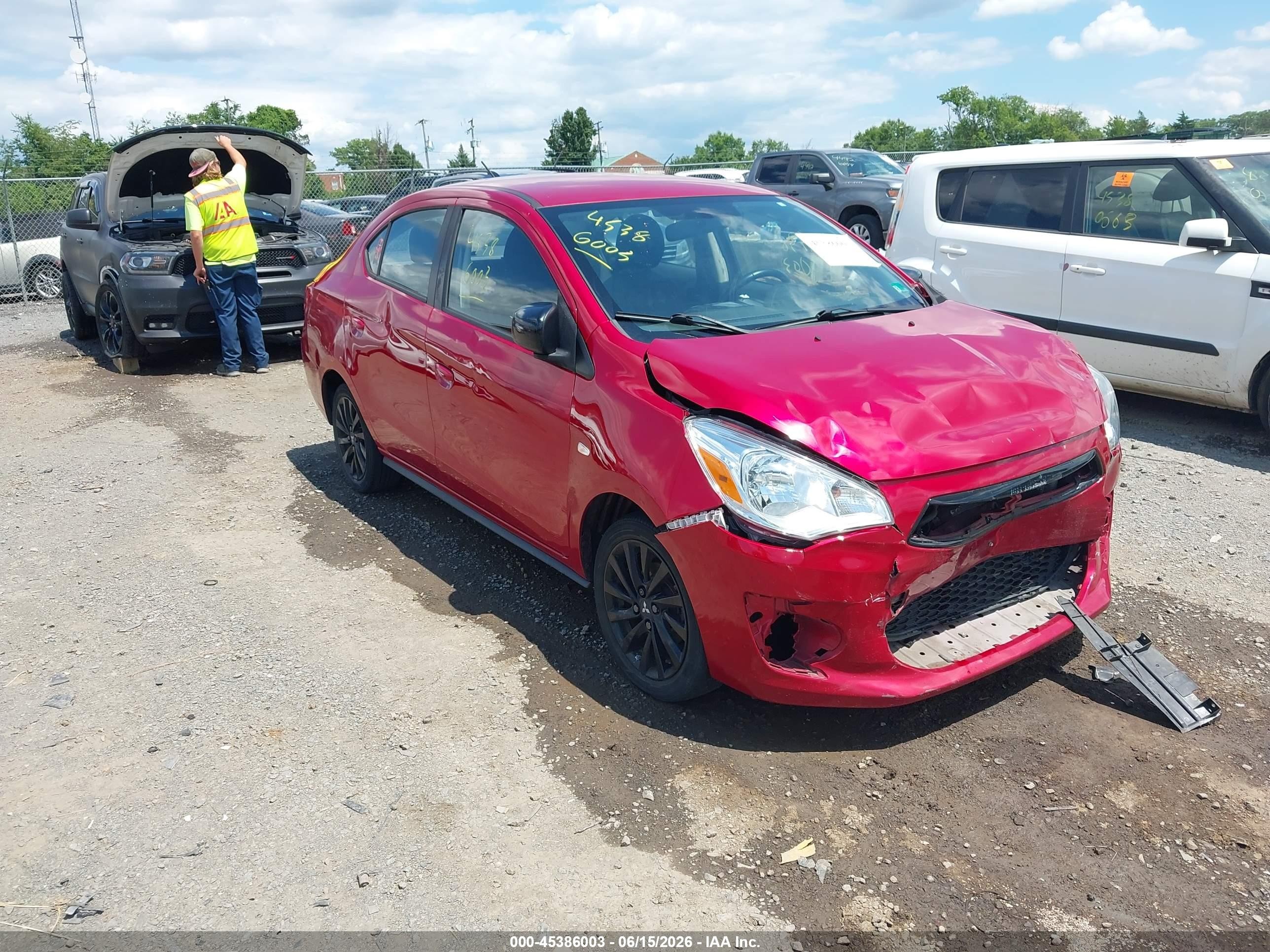 2020 Mitsubishi Mirage SE, VIN ML32F4FJ5LHF09883 — Front end