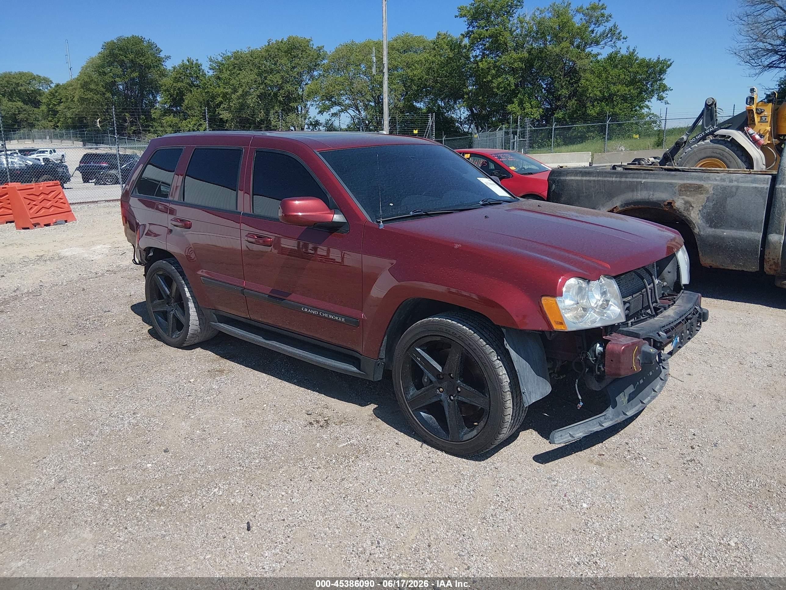 2007 Jeep Grand Cherokee SRT-8, VIN 1J8HR78347C515021 — Rear end