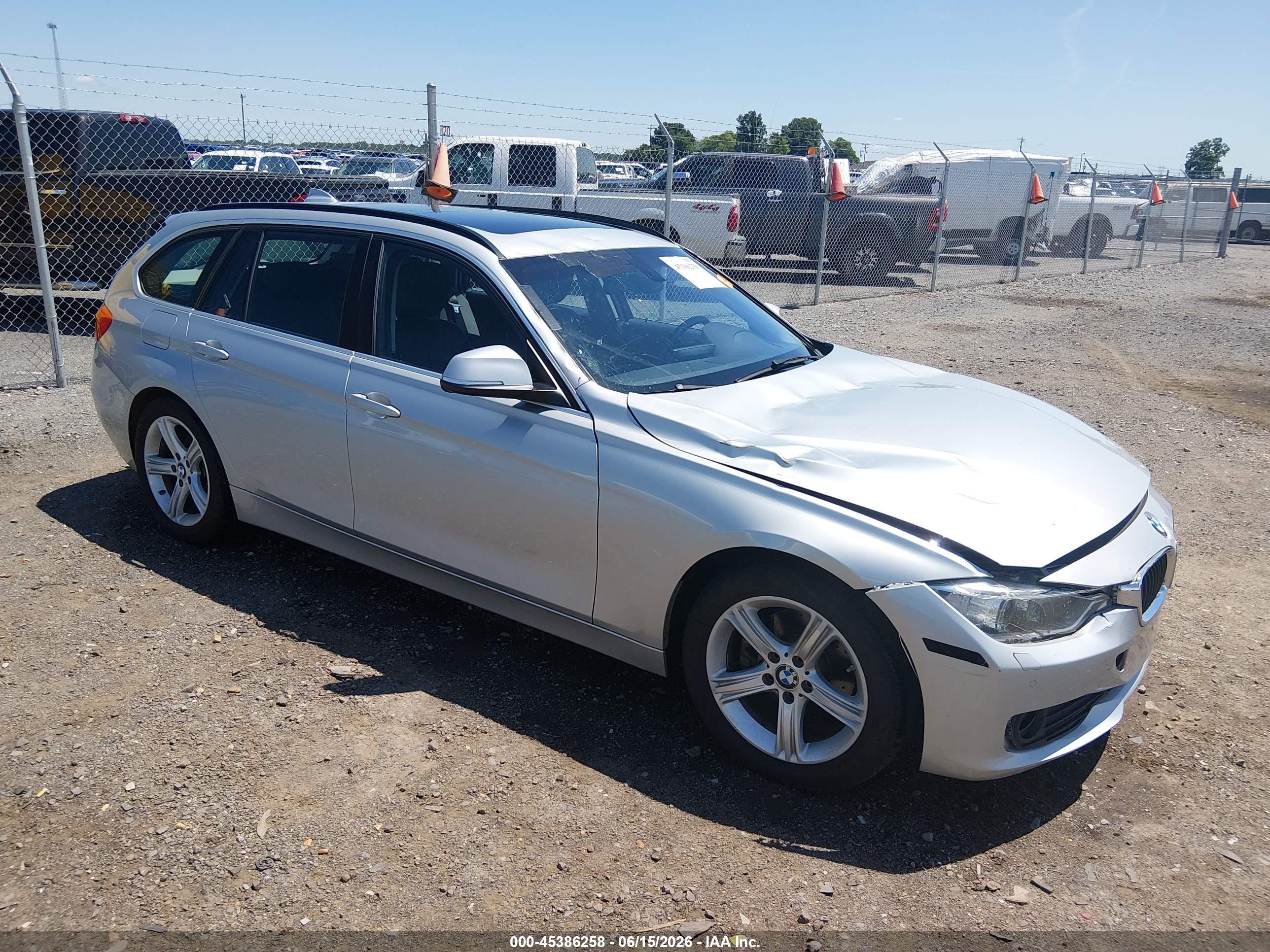 2015 BMW 3 Series 328d xDrive, VIN WBA3K5C58FK547412 — Front end