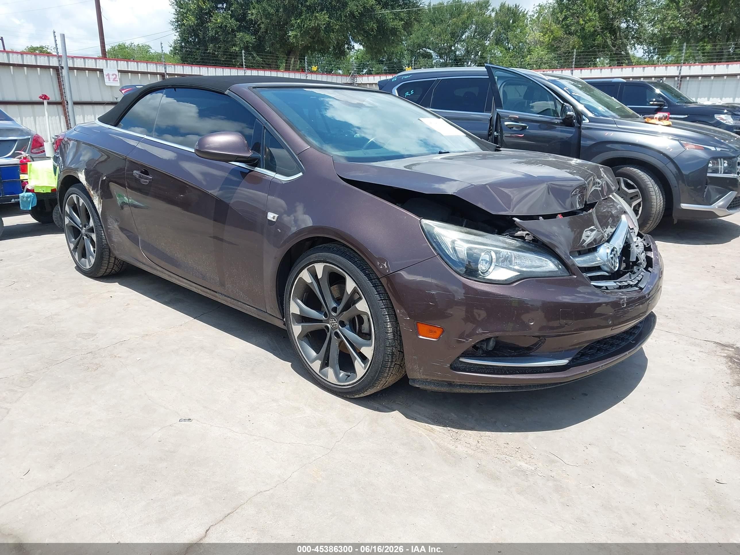 2016 Buick Cascada Premium, VIN W04WT3N53GG073446 — Front end