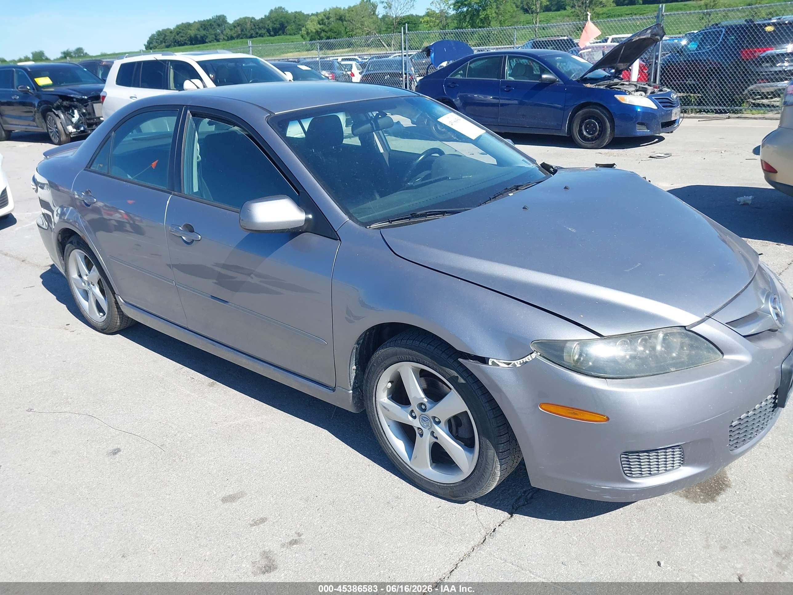 2008 Mazda 6 i Touring, VIN 1YVHP80C785M34934 — Front end