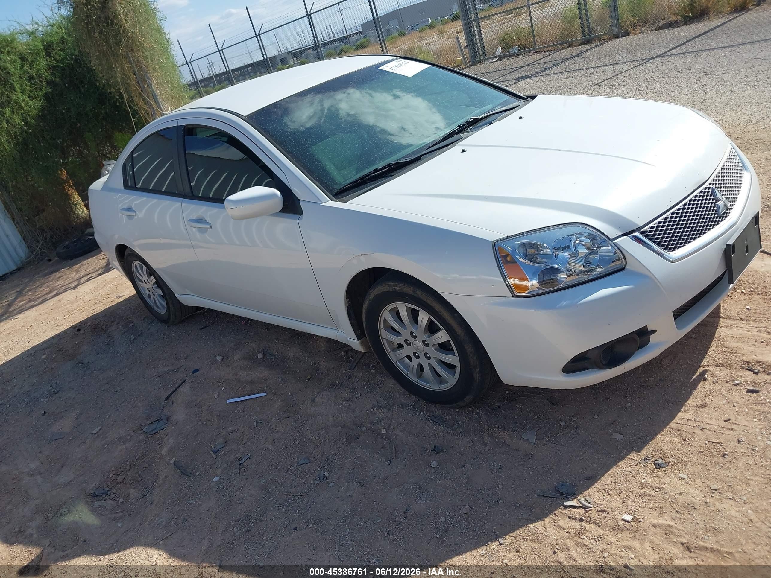 2011 Mitsubishi Galant FE, VIN 4A32B2FF8BE018369 — Normal wear