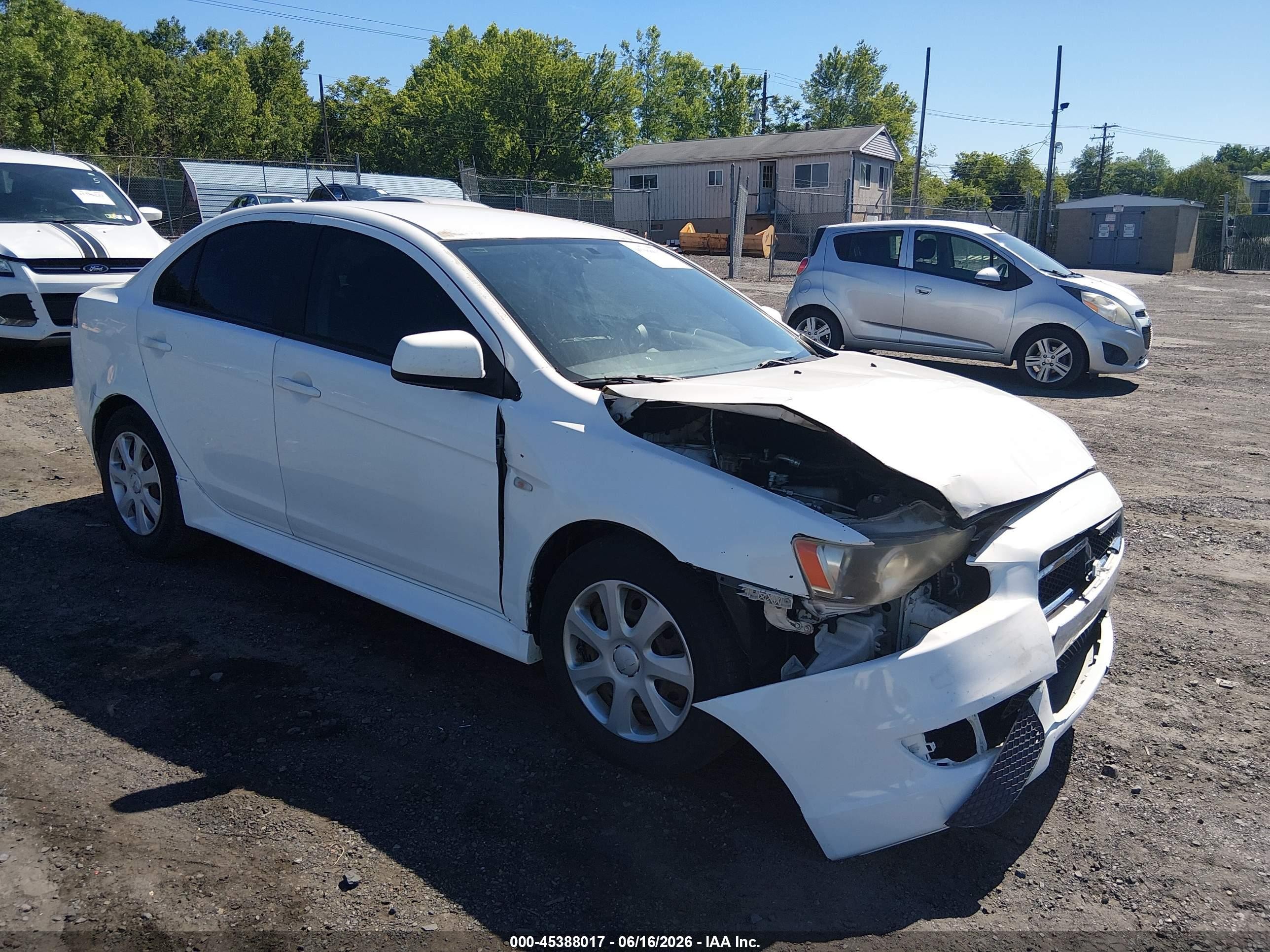 2013 Mitsubishi Lancer ES, VIN JA32U2FUXDU020563 — Front end