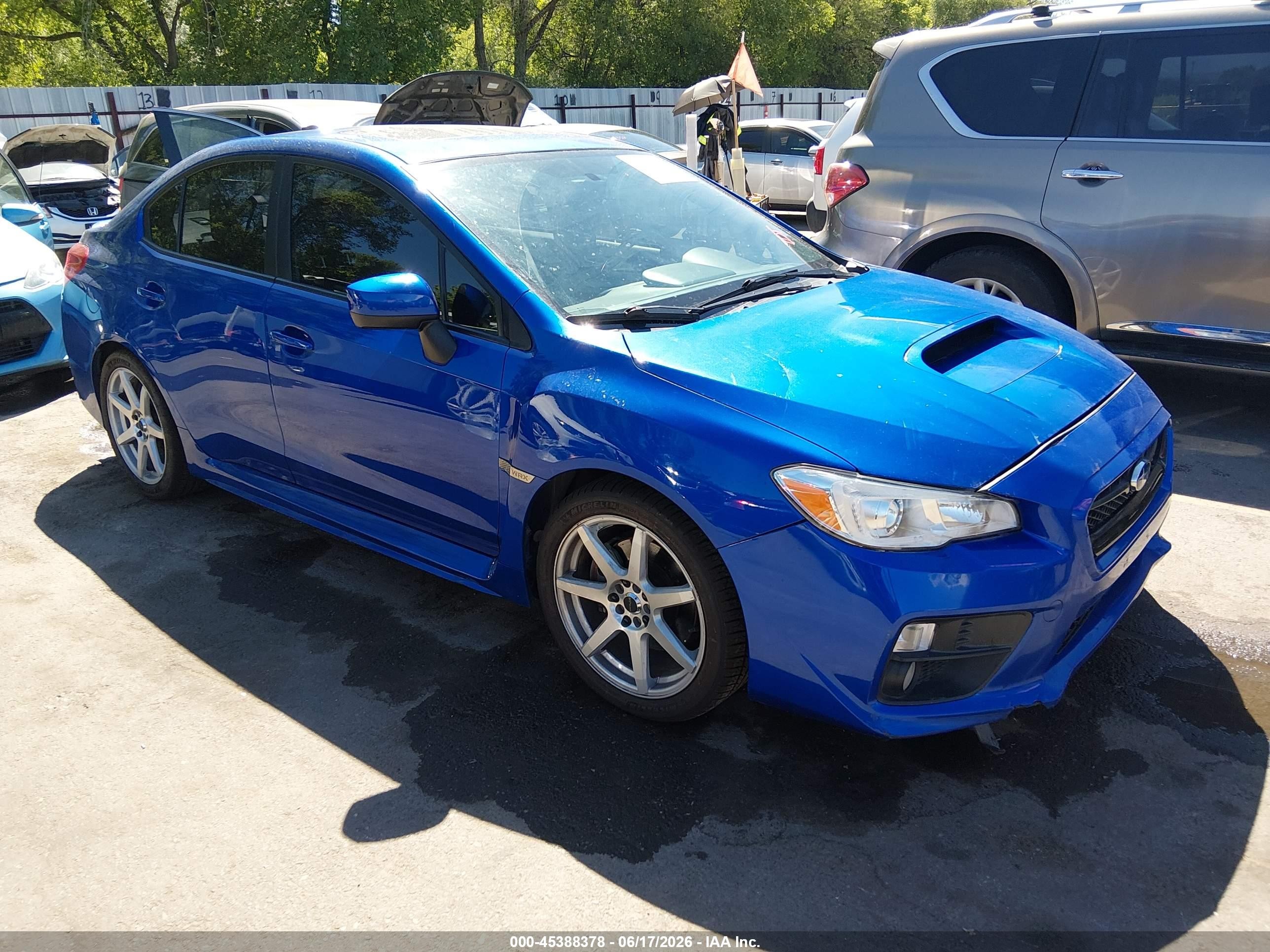 2015 Subaru WRX Premium, VIN JF1VA1D68F8834377 — Перед