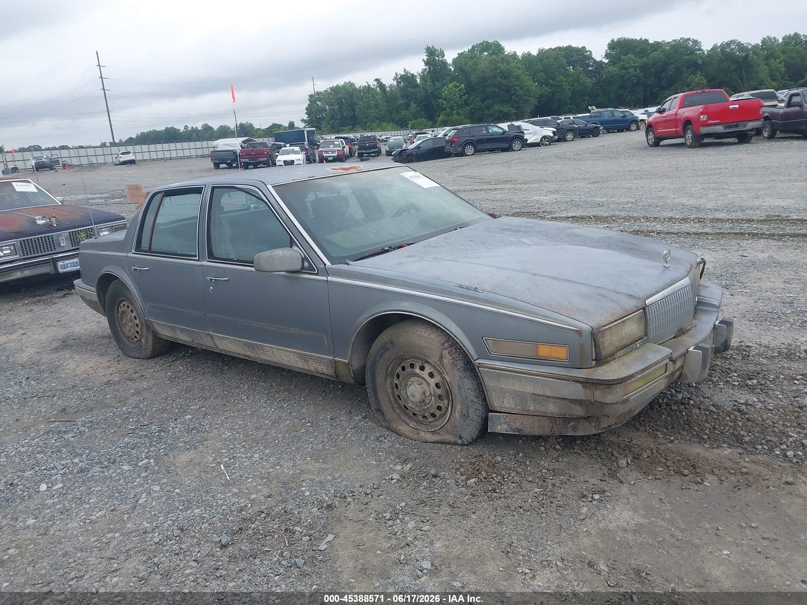 1988 Cadillac Seville, VIN 1G6KS5154JU820122 — Normal wear