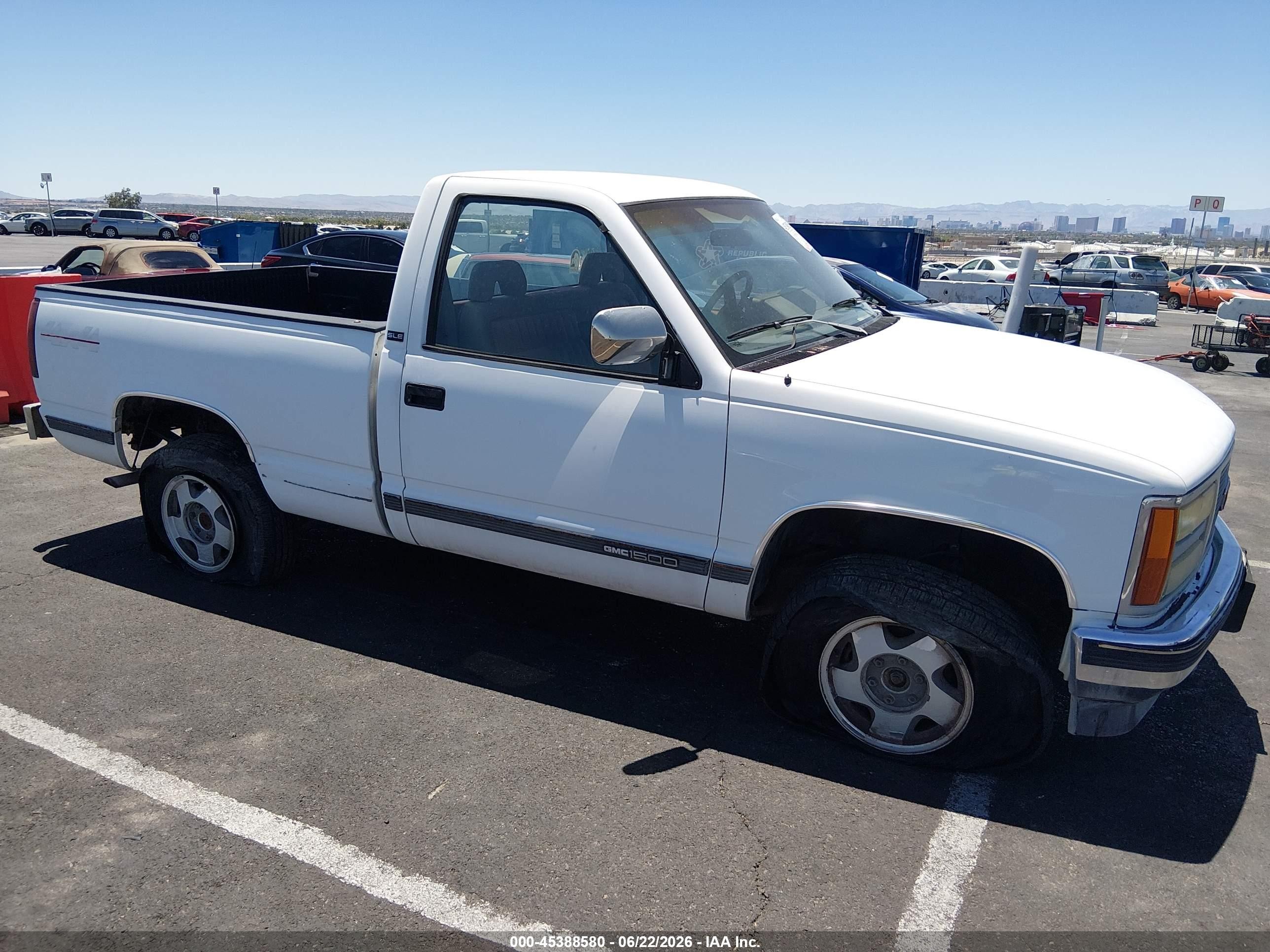 1992 GMC Sierra 1500, VIN 1GTEK14H5NZ543854 — Frame damage