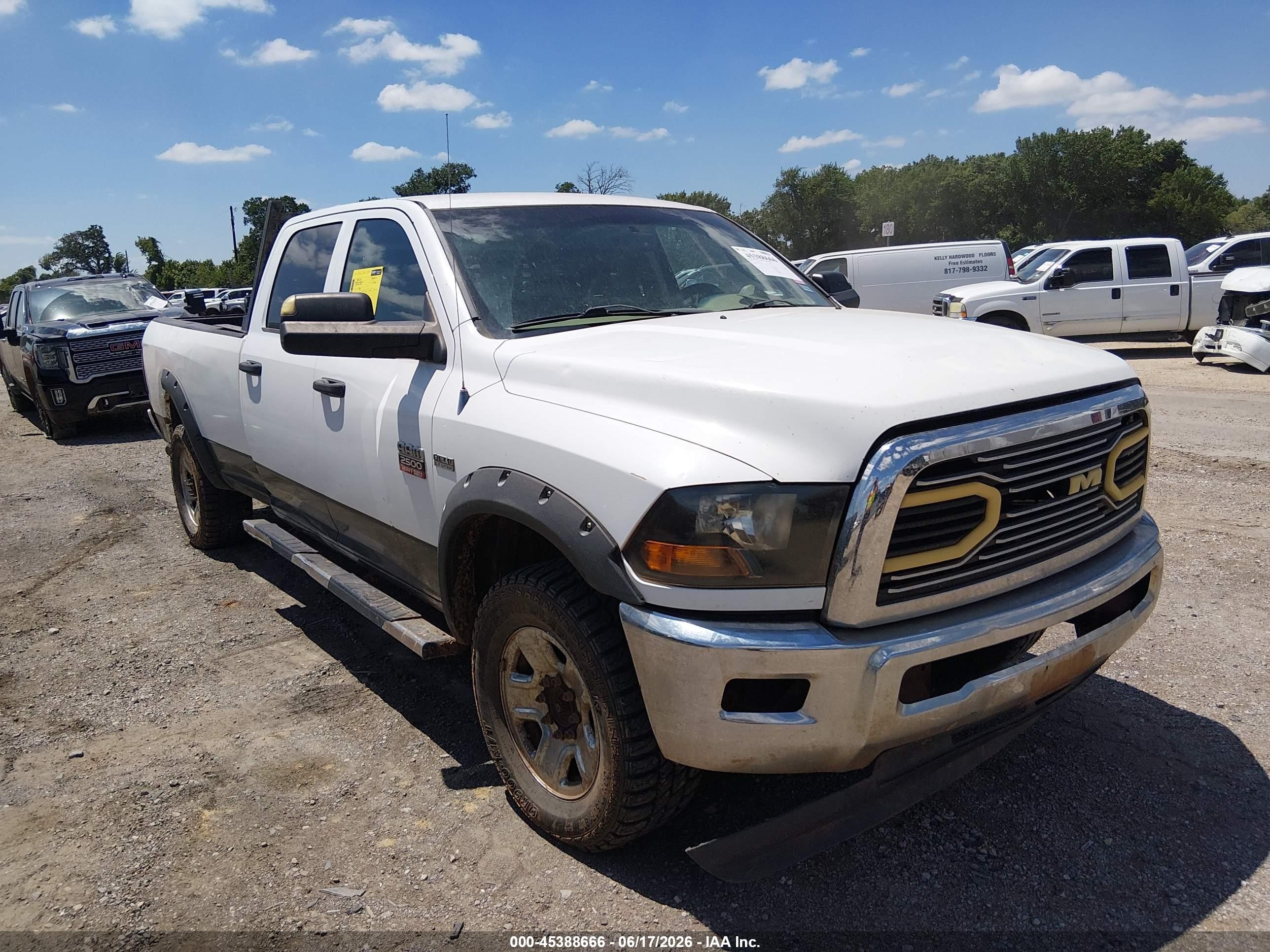2012 Ram 2500 ST, VIN 3C6TD5HT8CG121332 — Зад