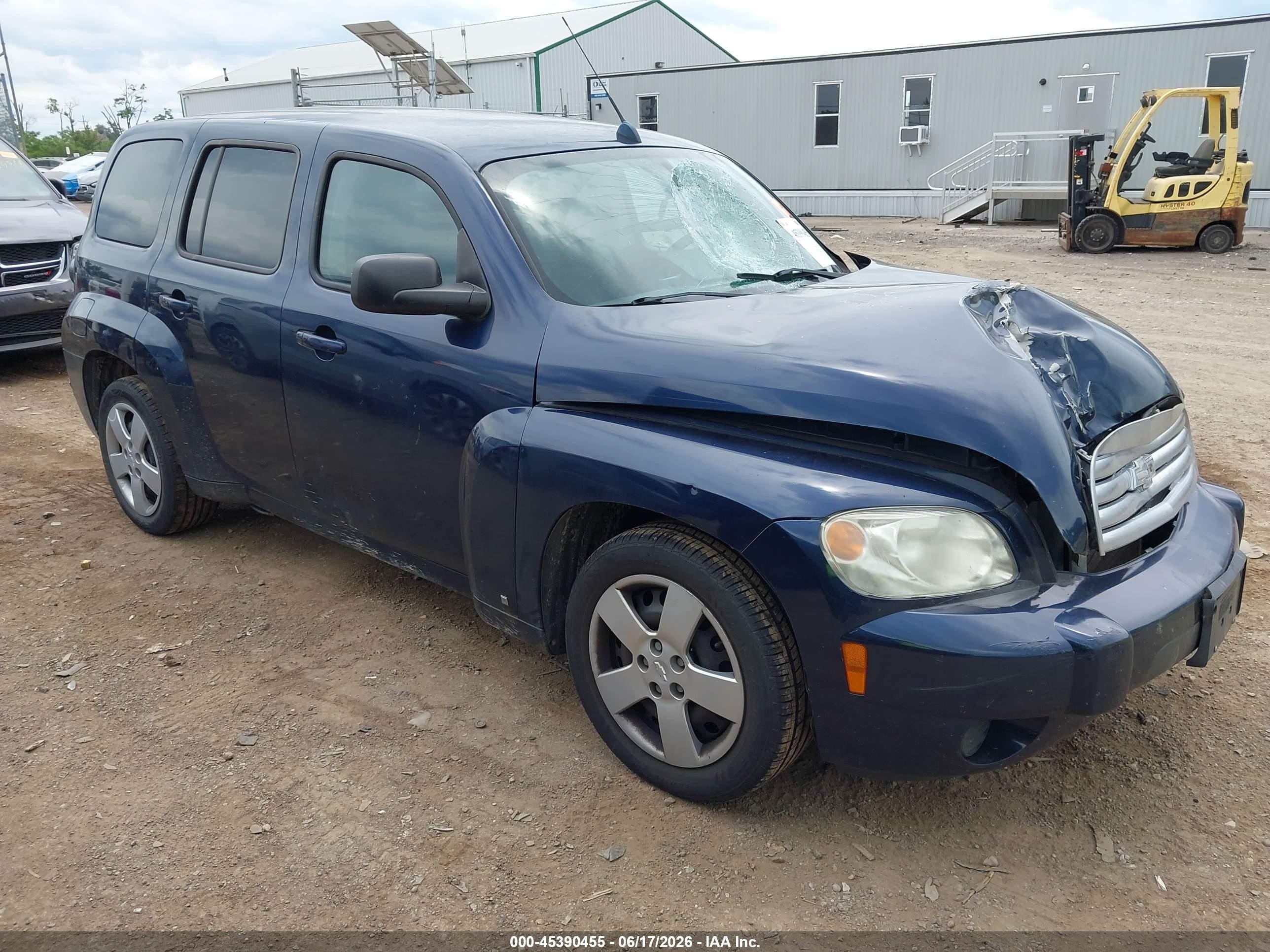 2011 Chevrolet HHR LS, VIN 3GNBAAFW4BS611627 — Front end