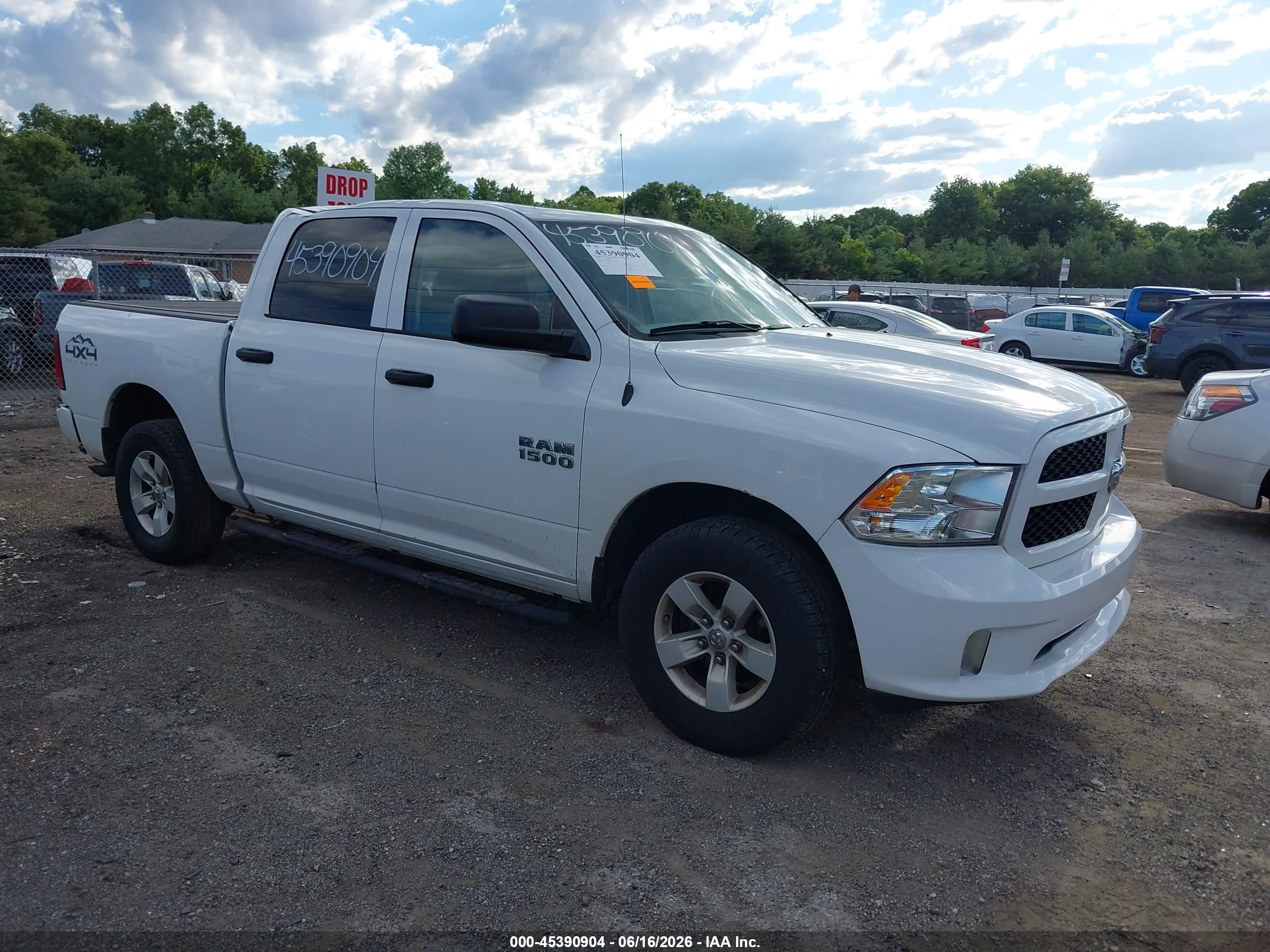 2017 Ram 1500 Express, VIN 1C6RR7KG0HS597576 — Storm