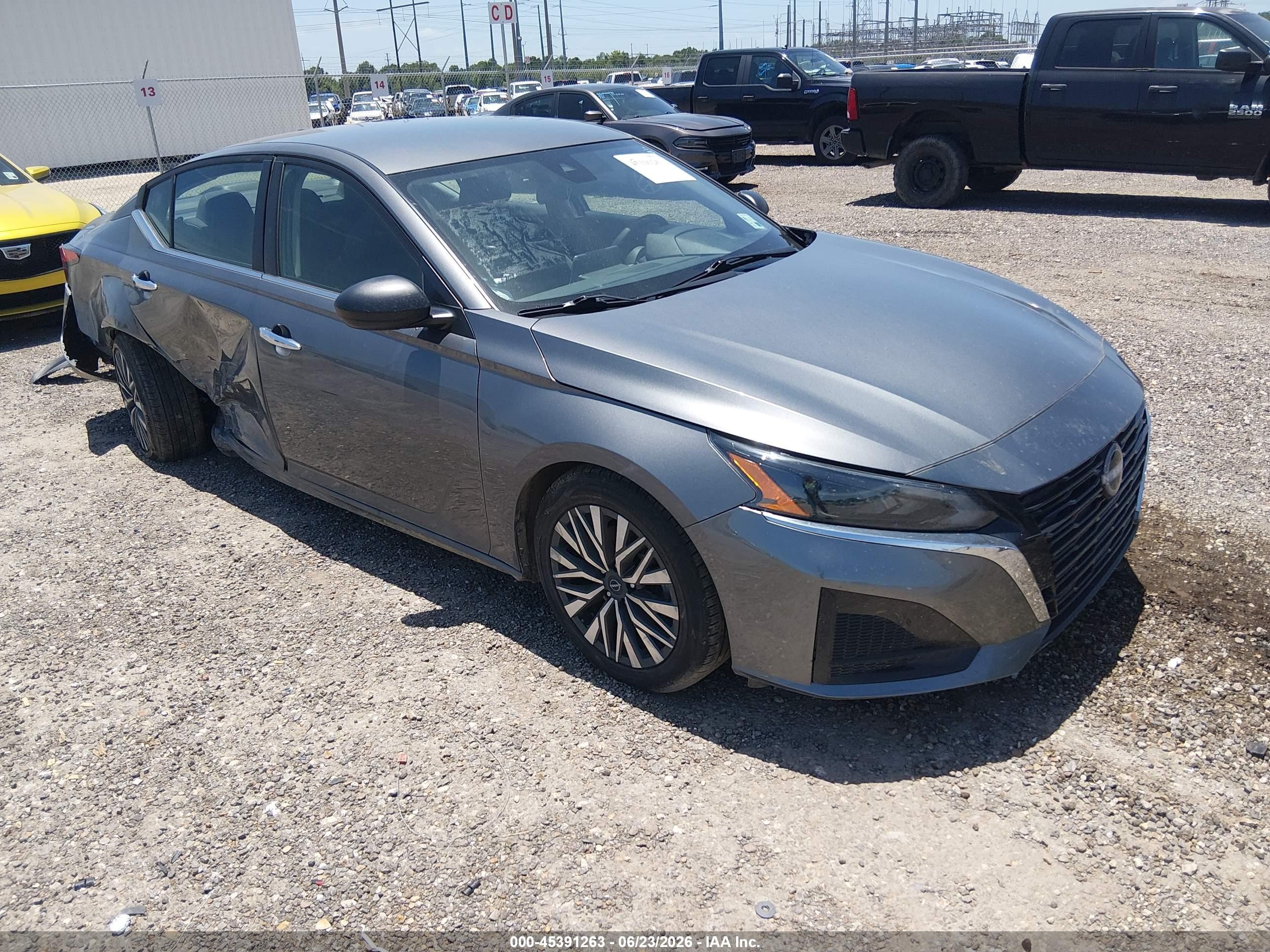 2024 Nissan Altima SV, VIN 1N4BL4DV4RN334728 — Side