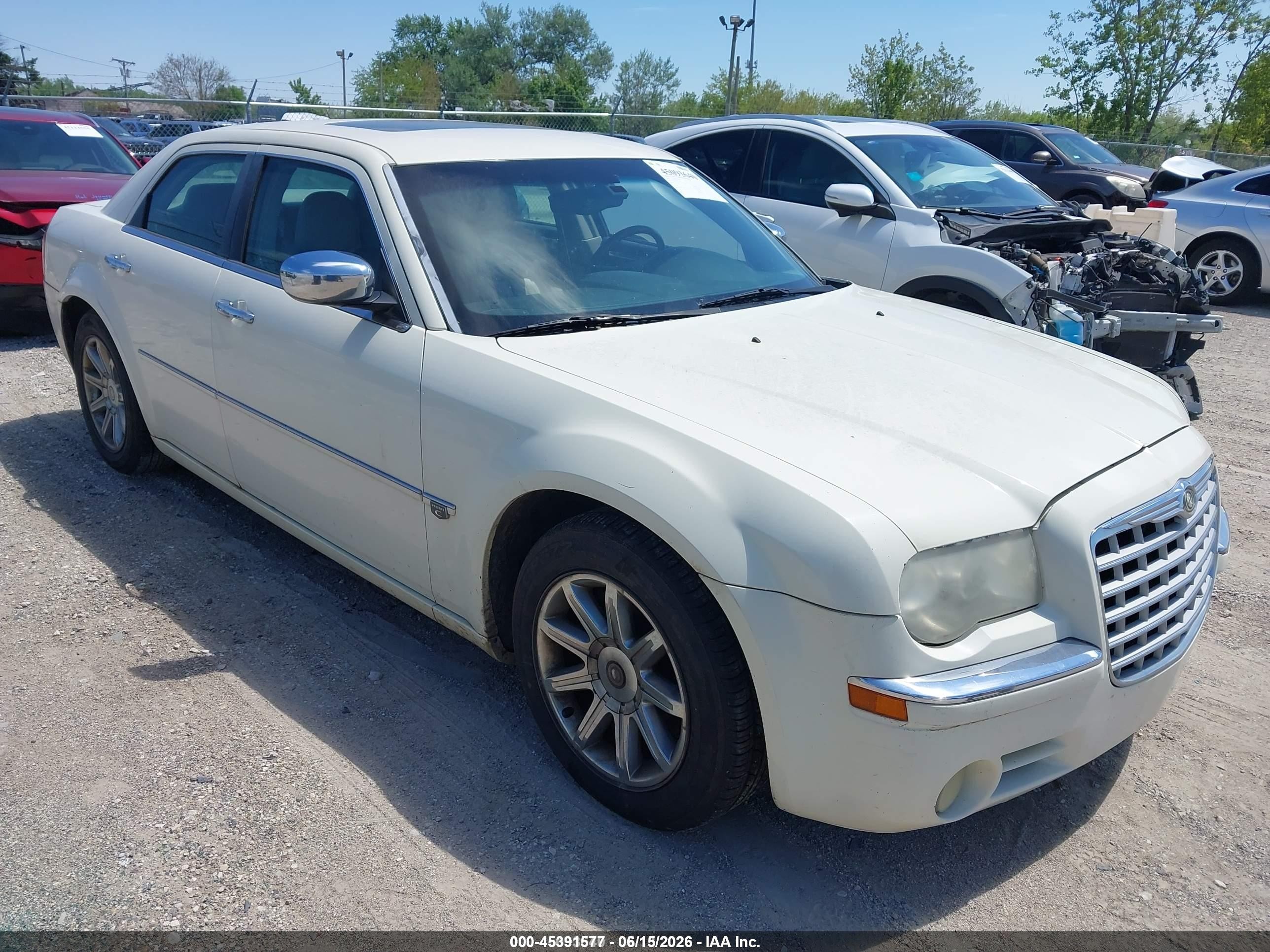 2005 Chrysler 300 C, VIN 2C3JA63H95H521876 — Не указано