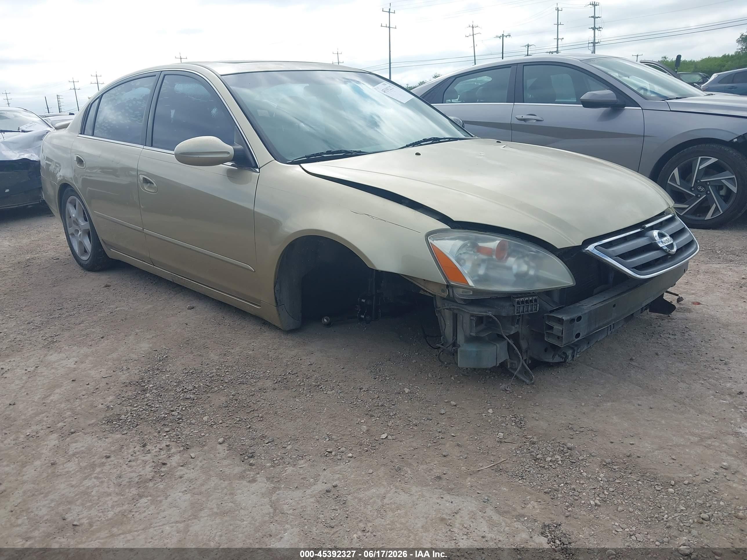 2002 Nissan Altima SE, VIN 1N4BL11E22C210994 — Normal wear