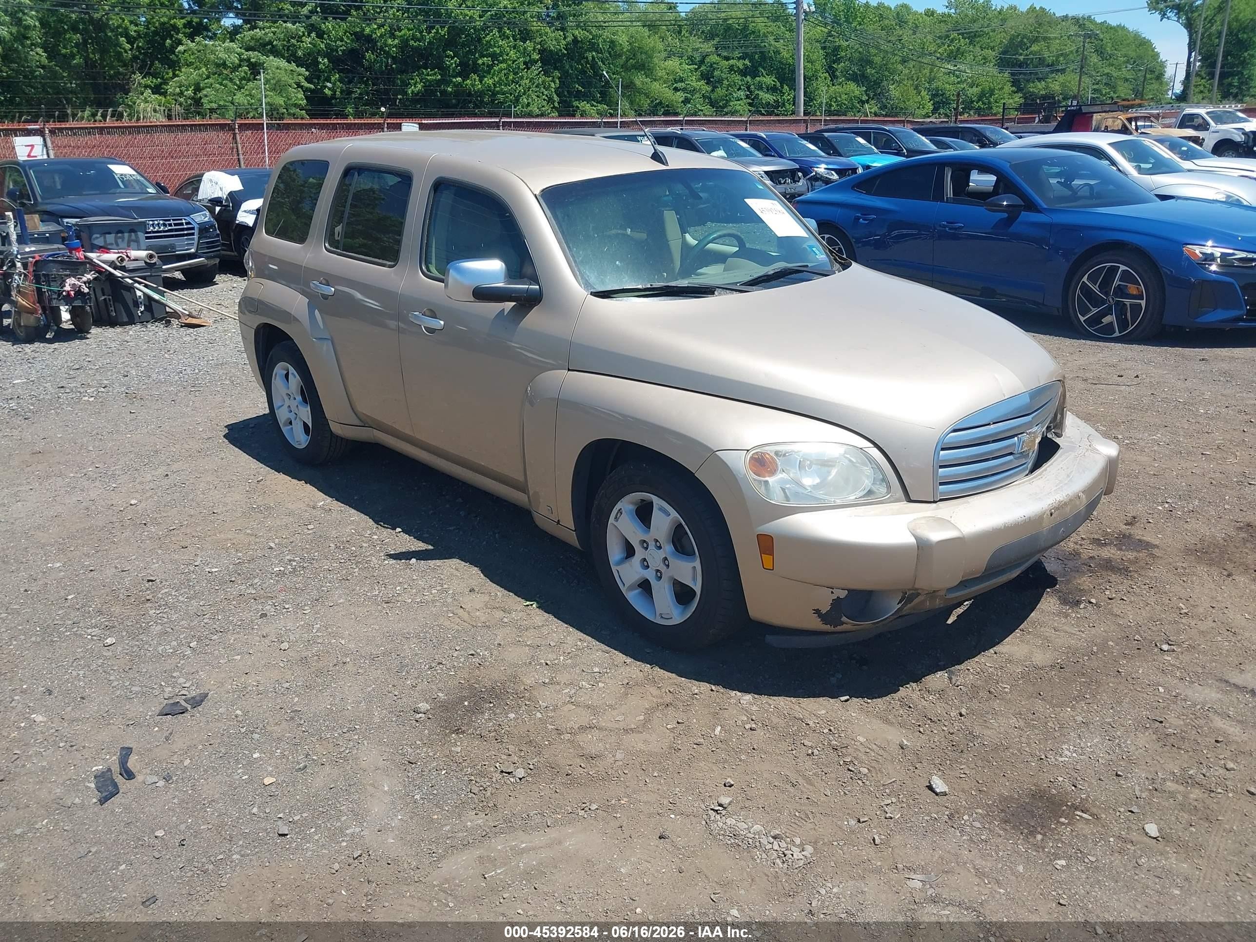 2006 Chevrolet HHR LT, VIN 3GNDA23D46S609514 — Front end