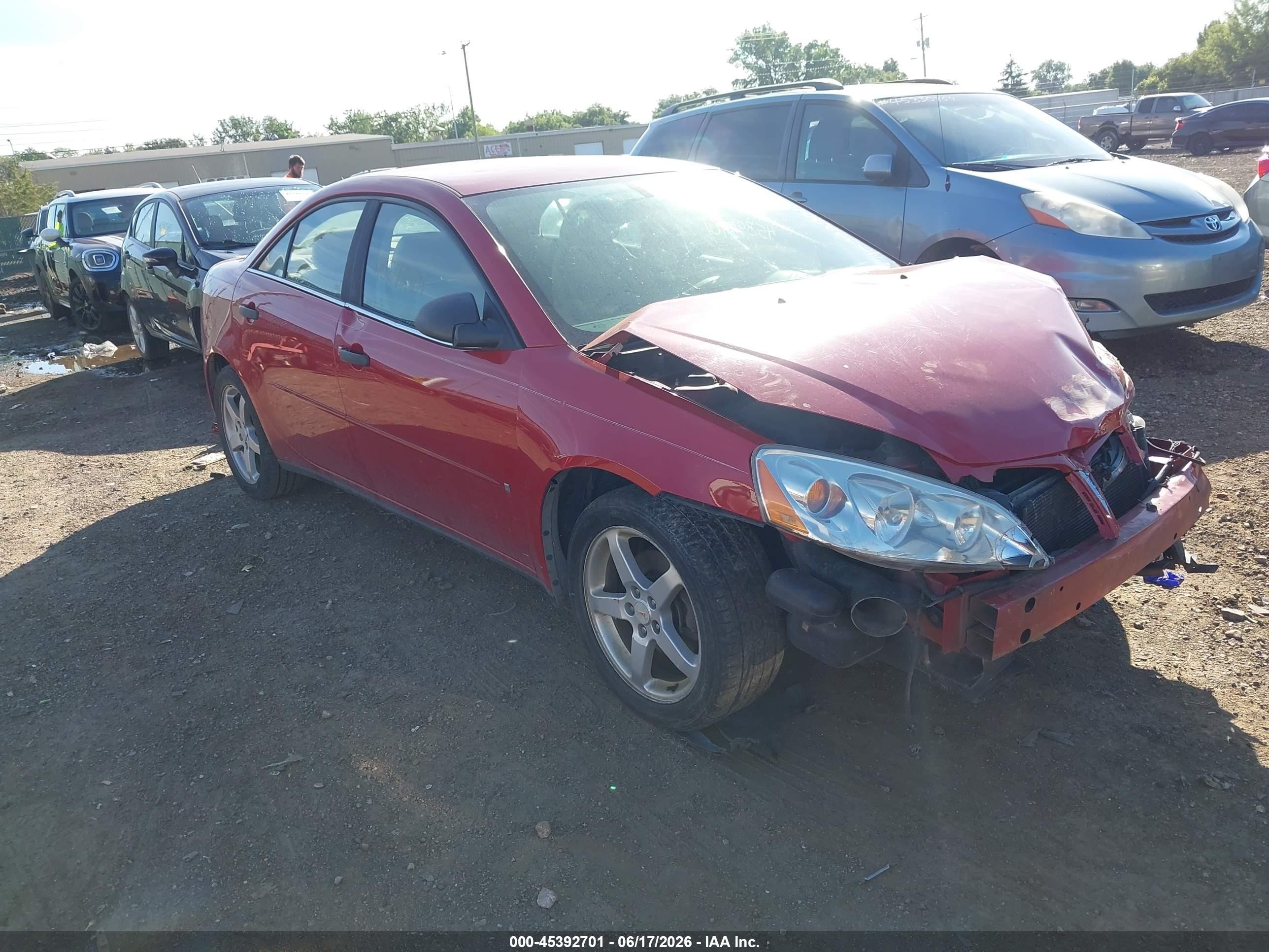 2006 Pontiac G6 GT, VIN 1G2ZH558864155204 — Front end