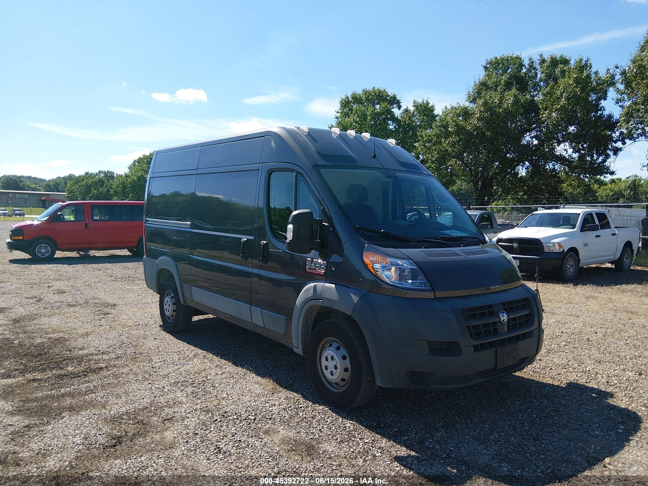2018 Ram ProMaster Cargo, VIN 3C6TRVCG6JE151482 — Normal wear