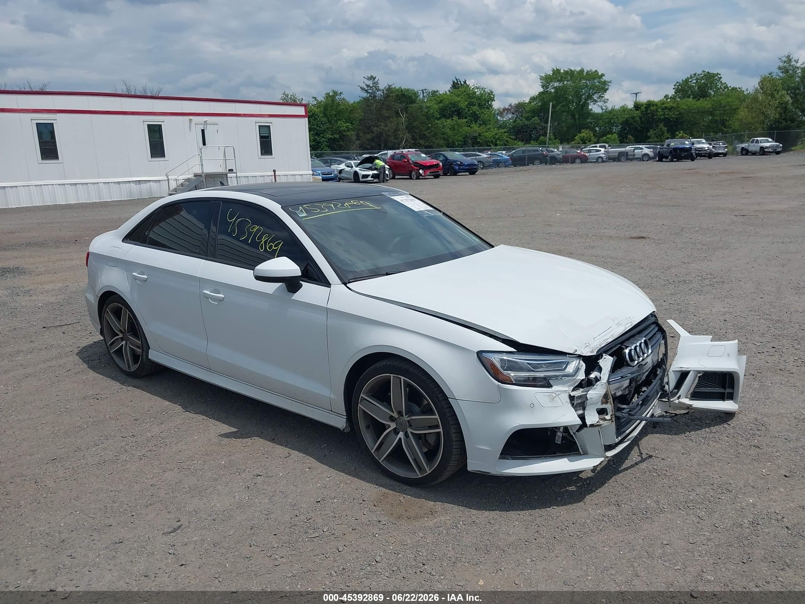 2020 Audi A3 S line Premium Plus, VIN WAUJEGFF7LA074473 — Перед