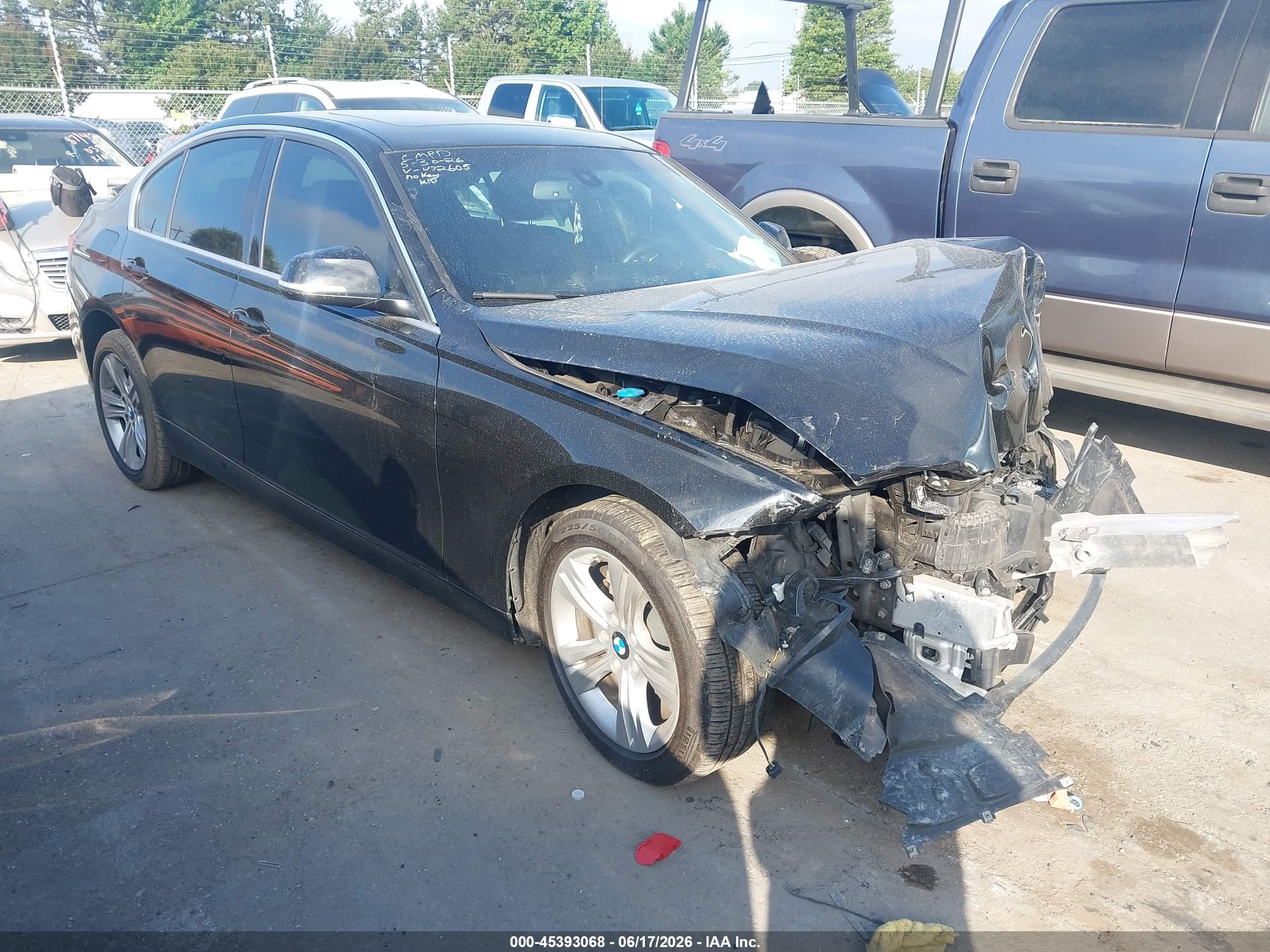 2018 BMW 3 Series 330i xDrive, VIN WBA8D9G54JNU72605 — Front end