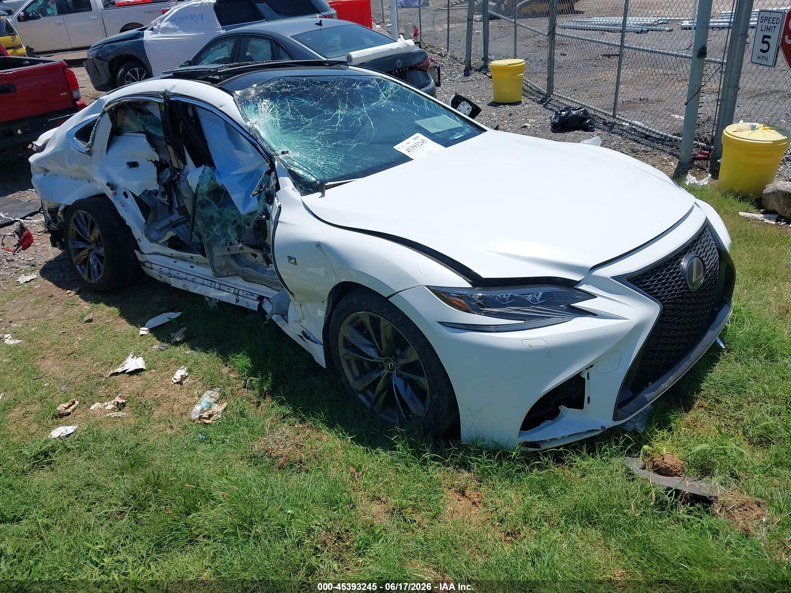 2018 Lexus LS 500, VIN JTHB51FFXJ5000358 — Side
