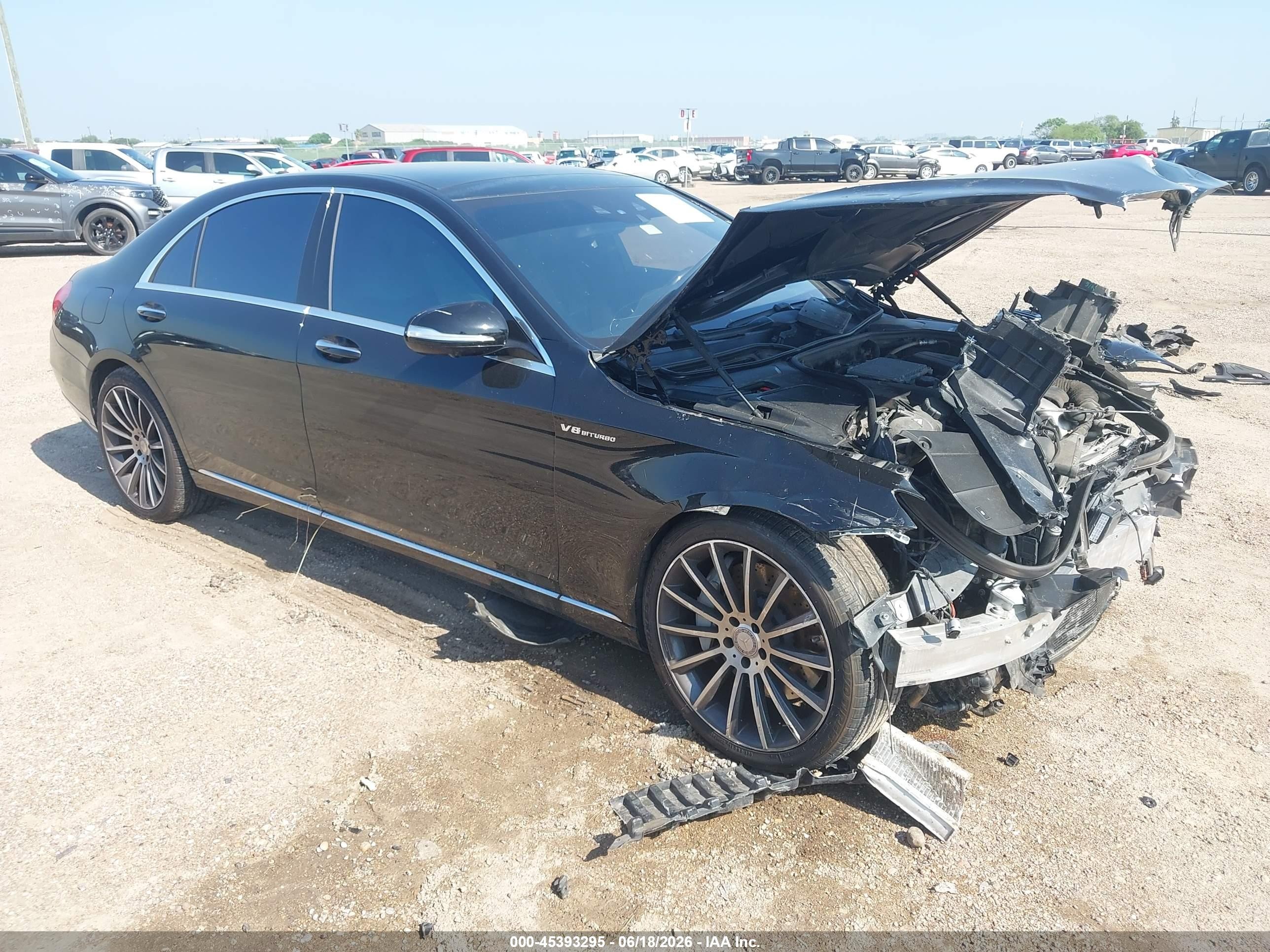 2015 Mercedes-Benz S 550, VIN WDDUG8CB7FA201282 — Front end