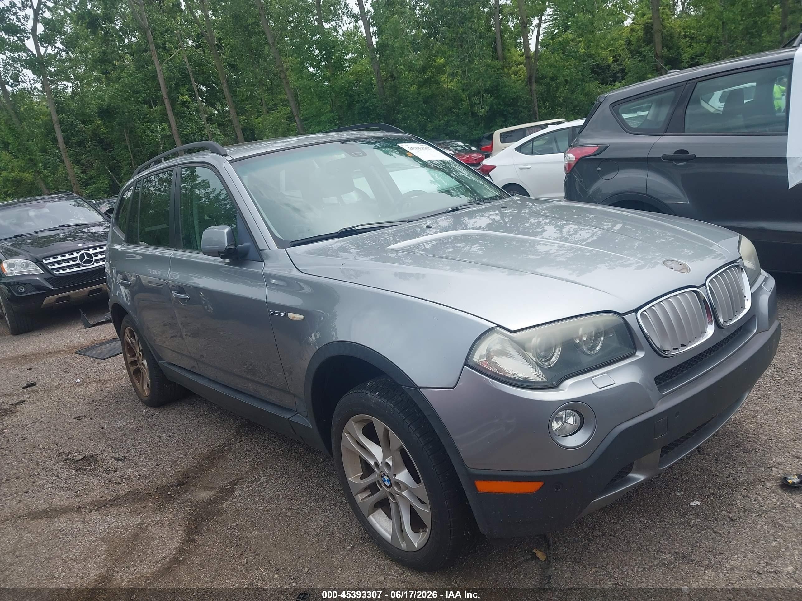 2008 BMW X3 3.0si, VIN WBXPC93428WJ09645 — Normal wear