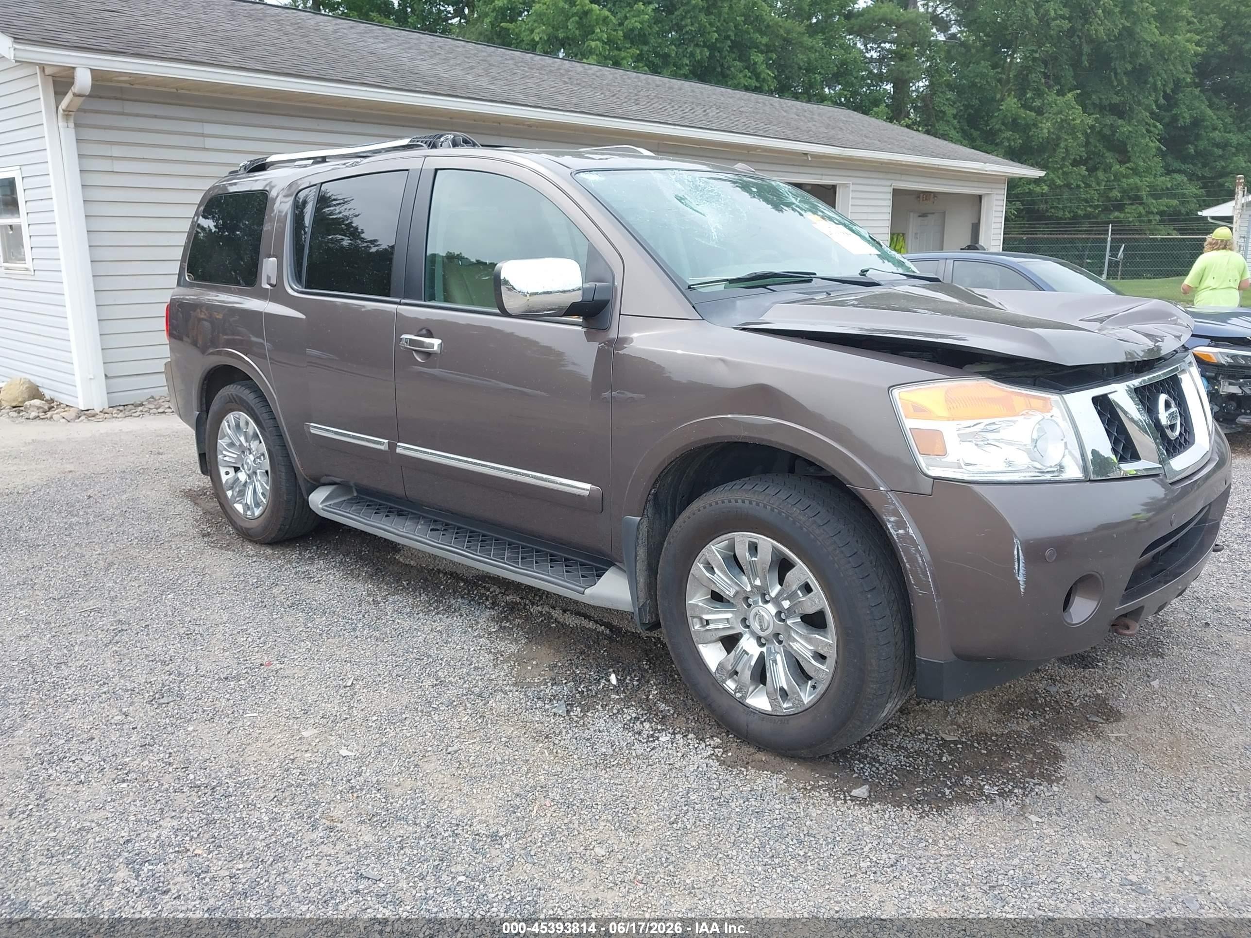 2015 Nissan Armada Platinum, VIN 5N1AA0NE2FN602895 — Front end