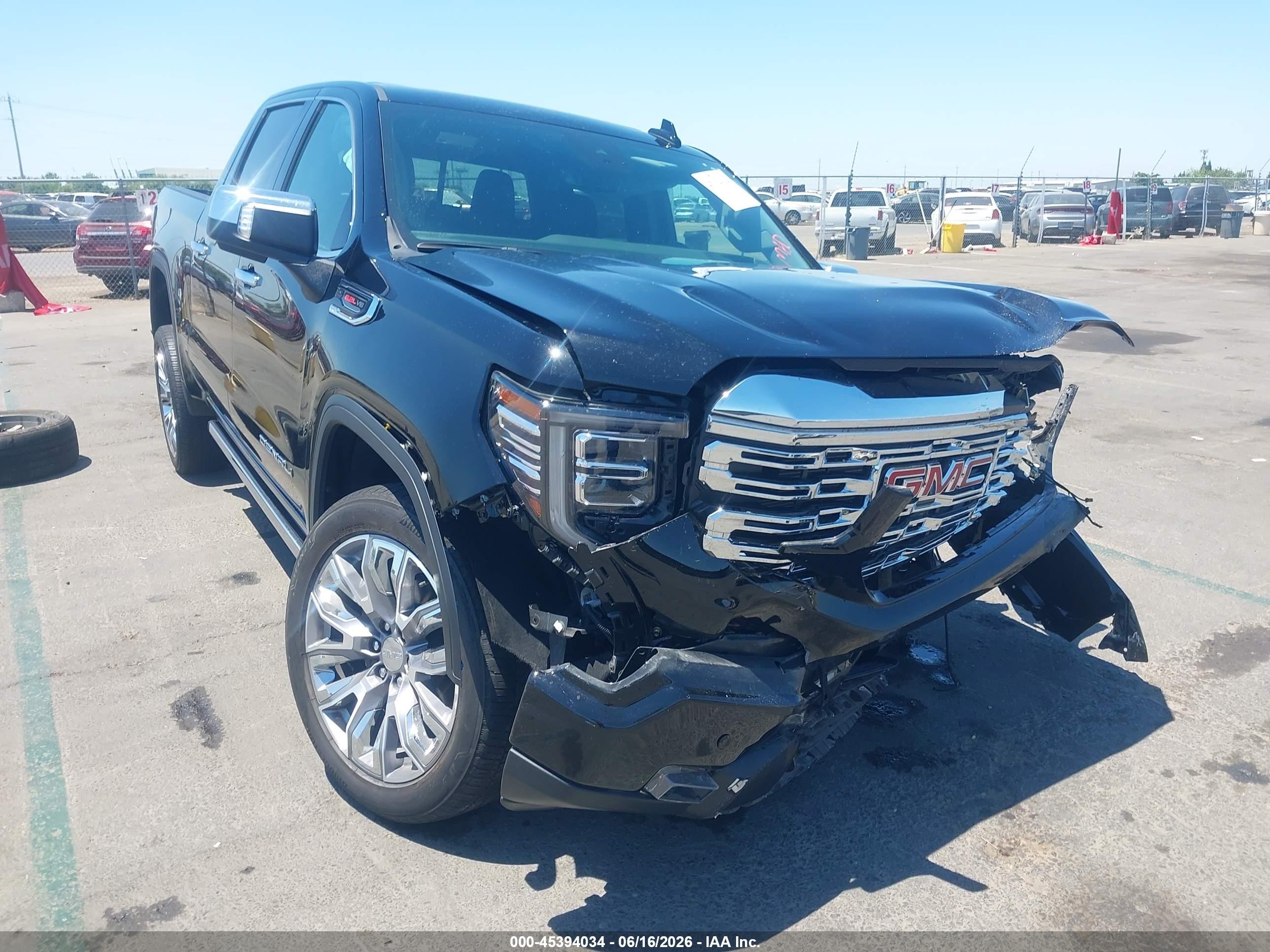 2024 GMC Sierra 1500 Denali, VIN 1GTUUGEL3RZ340740 — Front end