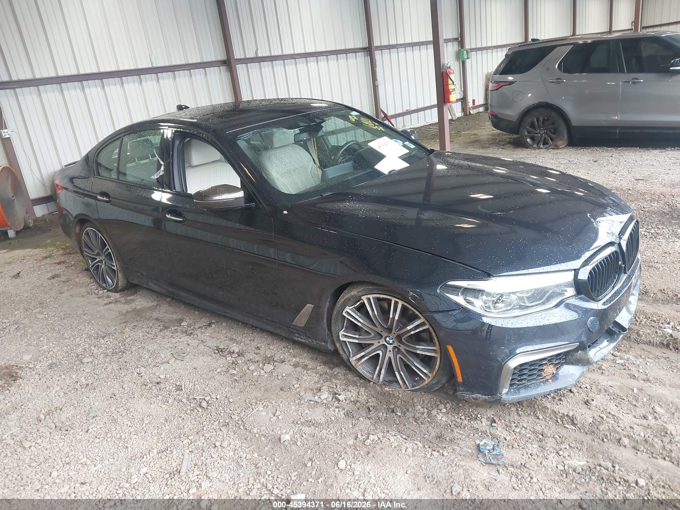 2018 BMW 5 Series M550i xDrive, VIN WBAJB9C52JB286821 — Front end