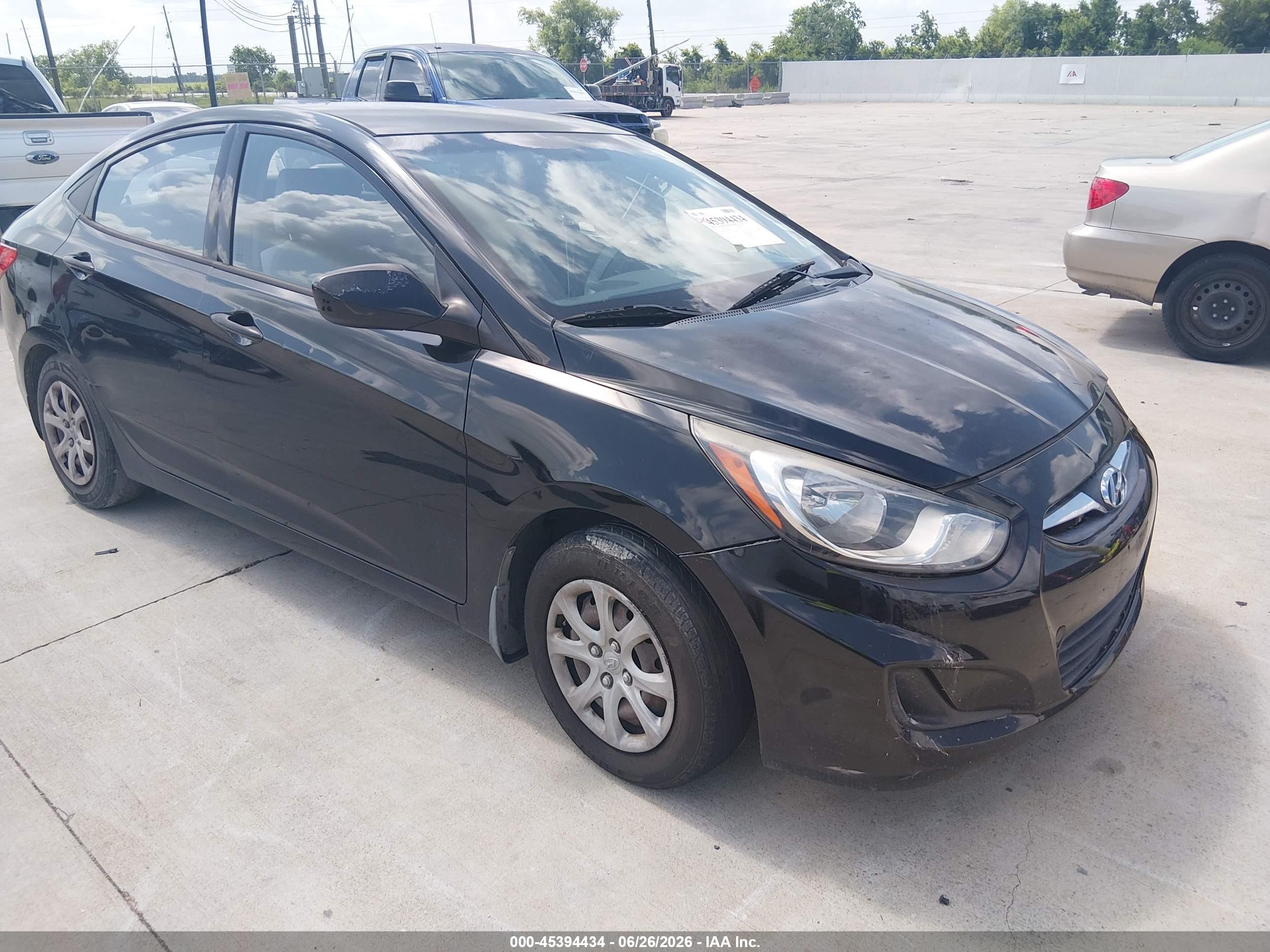 2013 Hyundai Accent GLS, VIN KMHCT4AE1DU426280 — Repossession