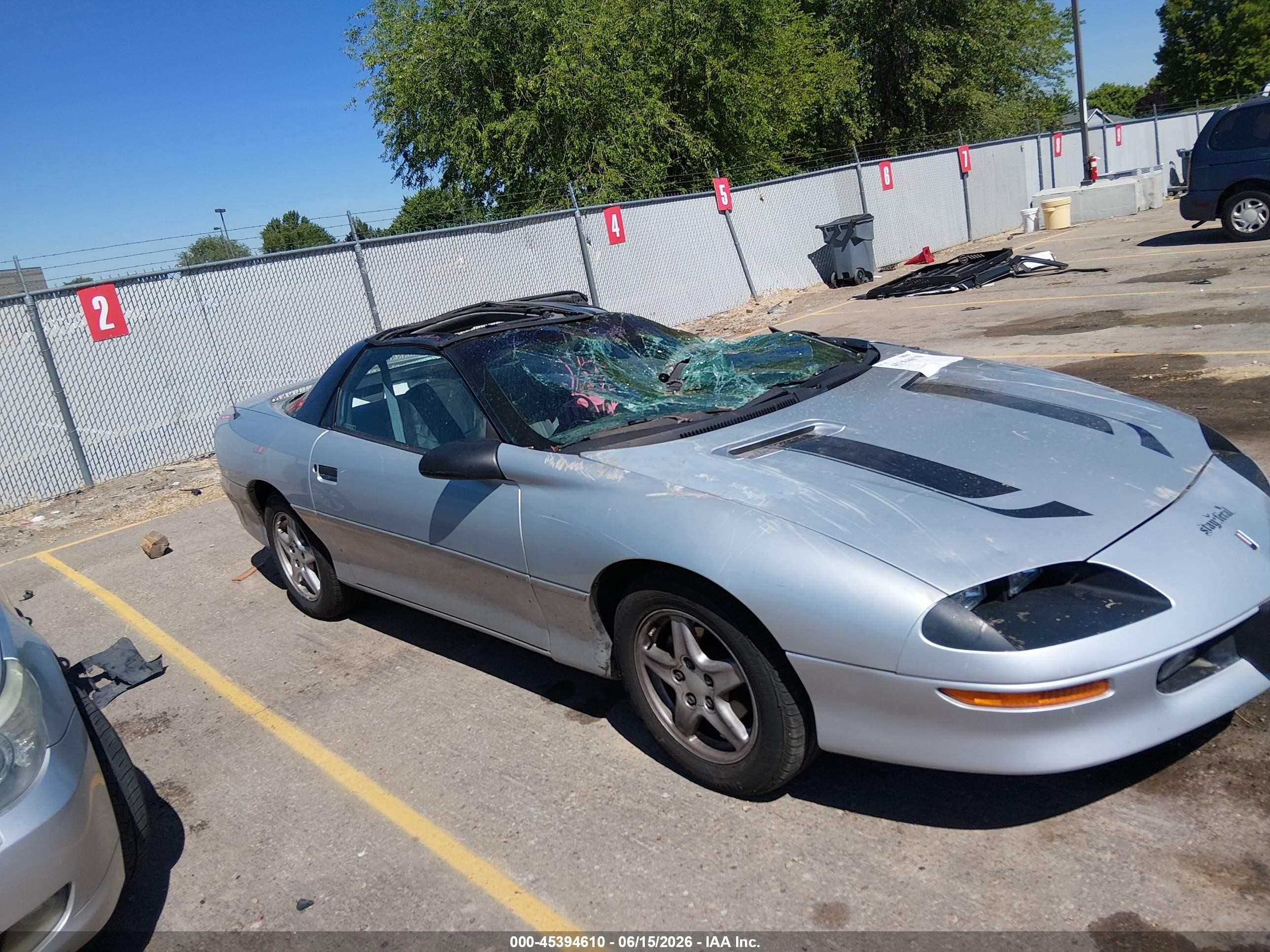 1997 Chevrolet Camaro, VIN 2G1FP22K9V2126873 — Normal wear