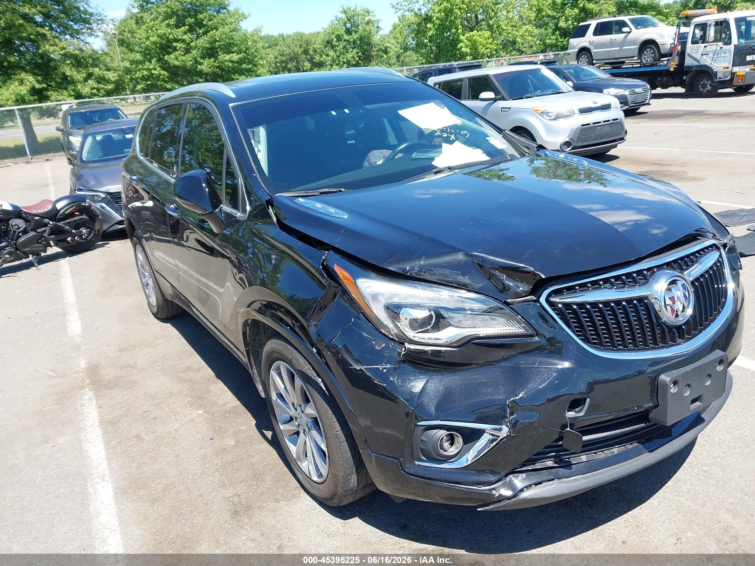 2020 Buick Envision Essence, VIN LRBFX2SA4LD085363 — Front end