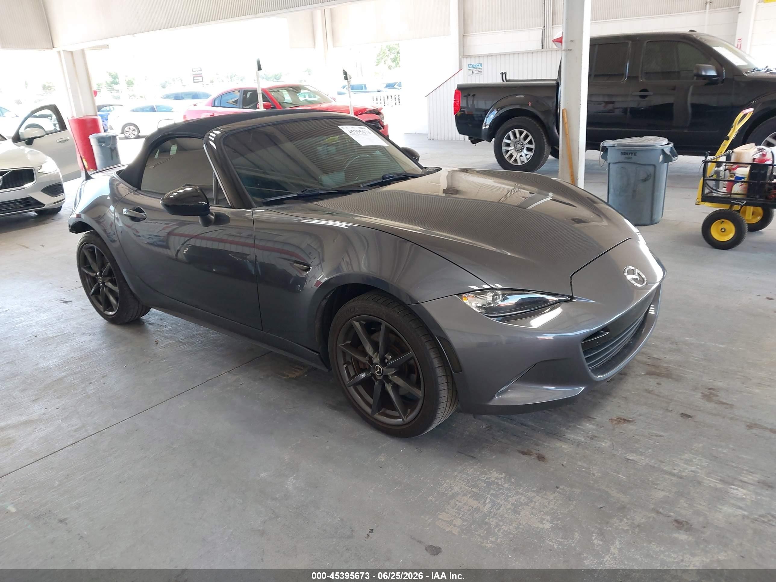 2016 Mazda MX-5 Miata Club, VIN JM1NDAC79G0118793 — Rear end