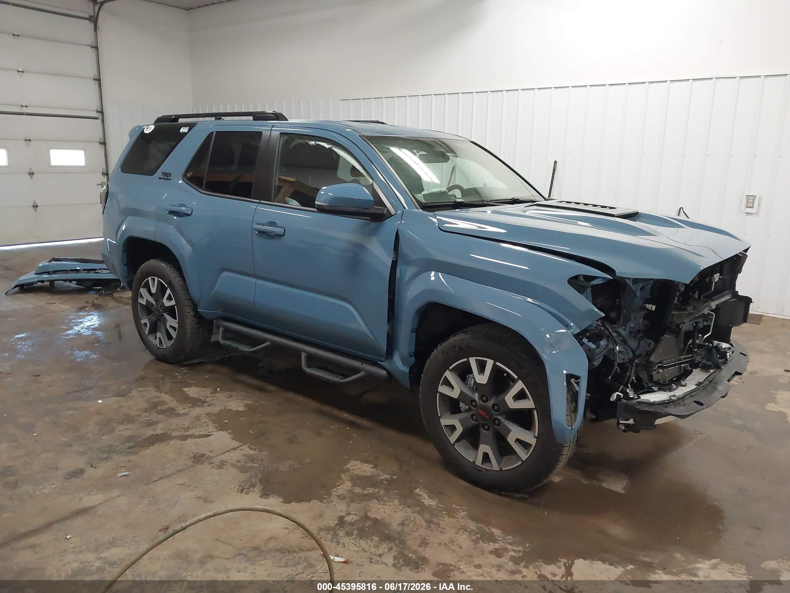 2026 Toyota 4Runner SR5, VIN JTEVA5BR1T5101742 — Front end