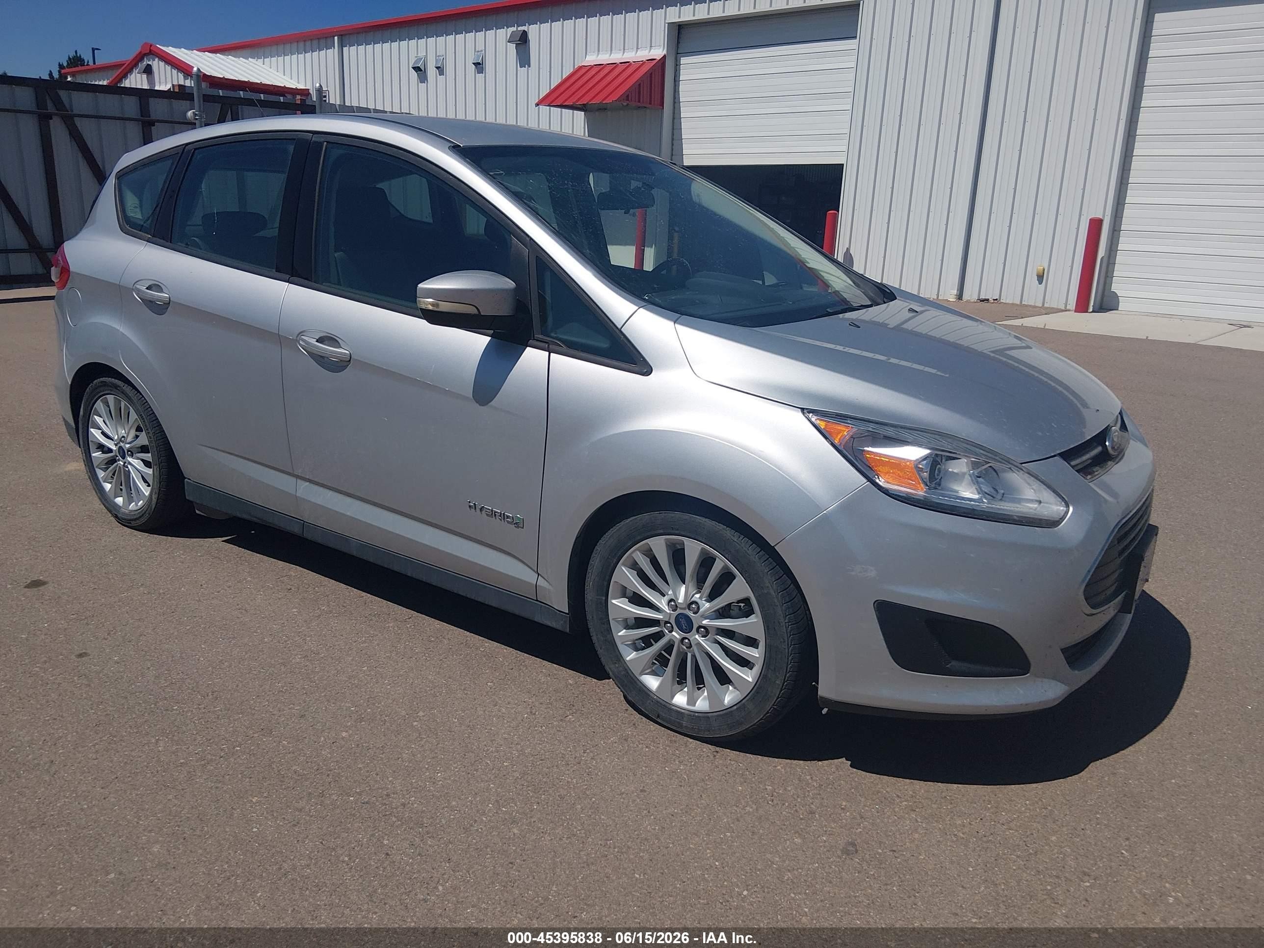 2017 Ford C-Max SE, VIN 1FADP5AU3HL115610 — Обычный износ