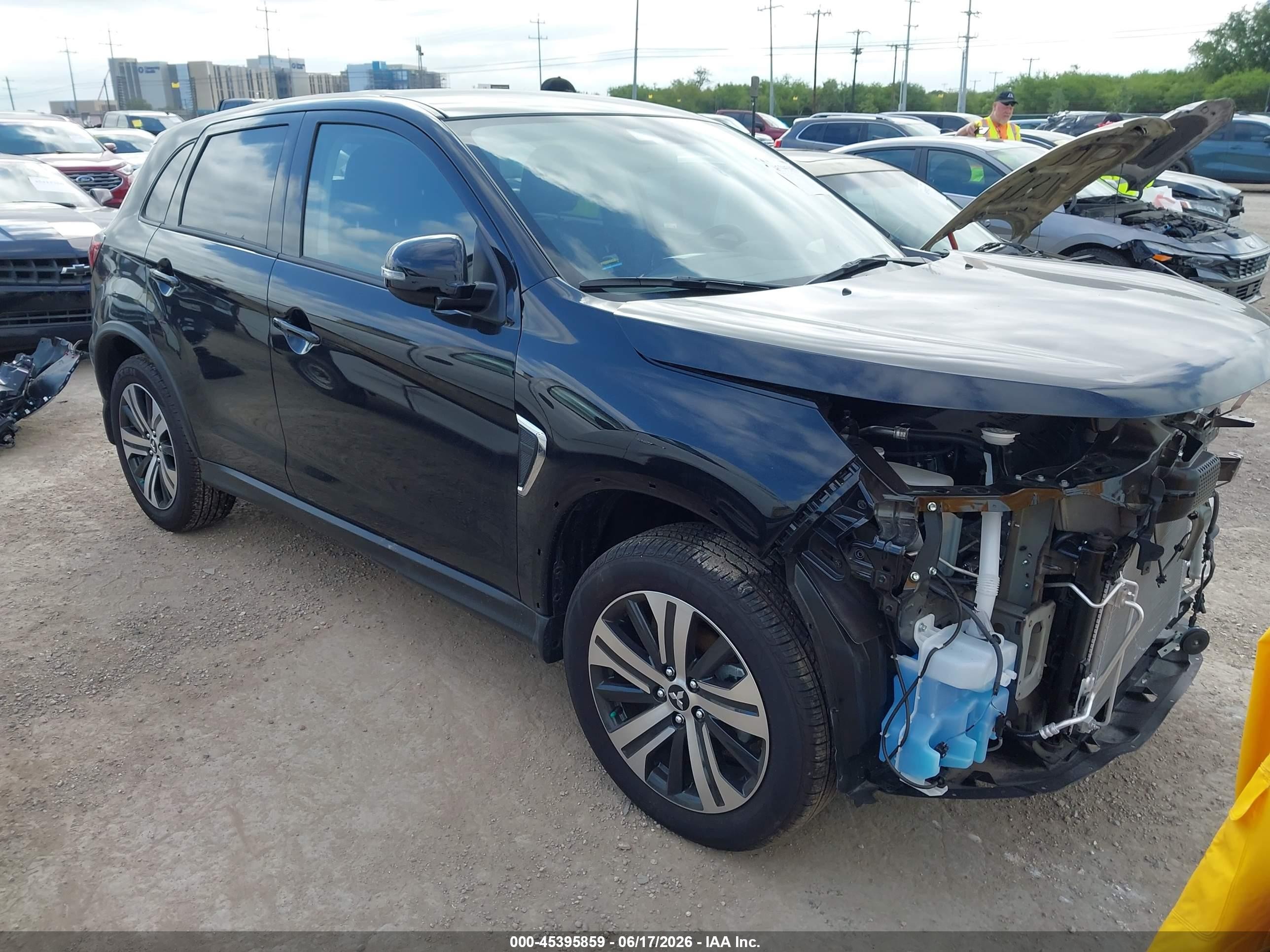 2026 Mitsubishi Outlander S, VIN JA4ARUAU2TU005887 — Front end
