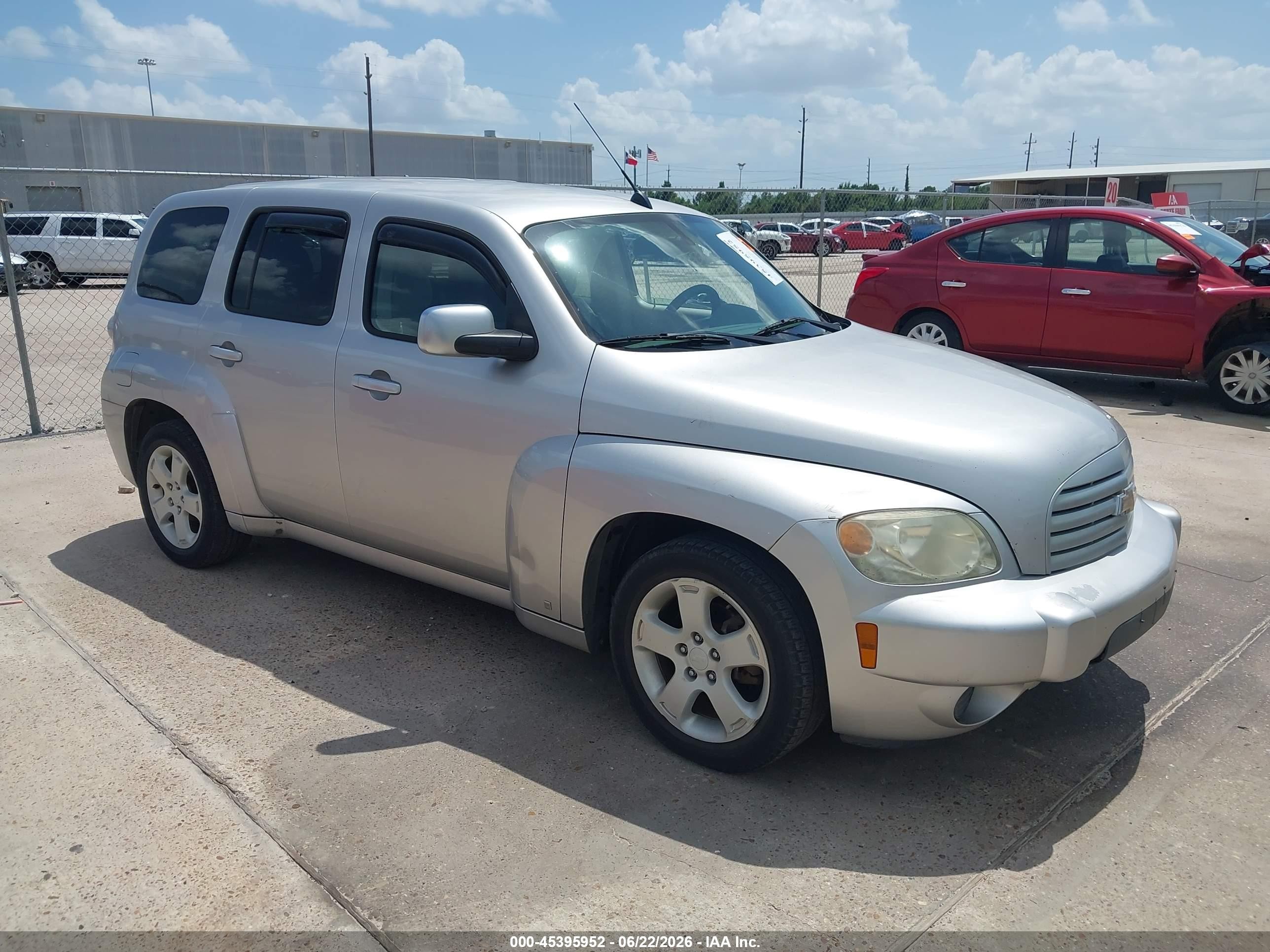 2007 Chevrolet HHR LT, VIN 3GNDA23DX7S509628 — Side