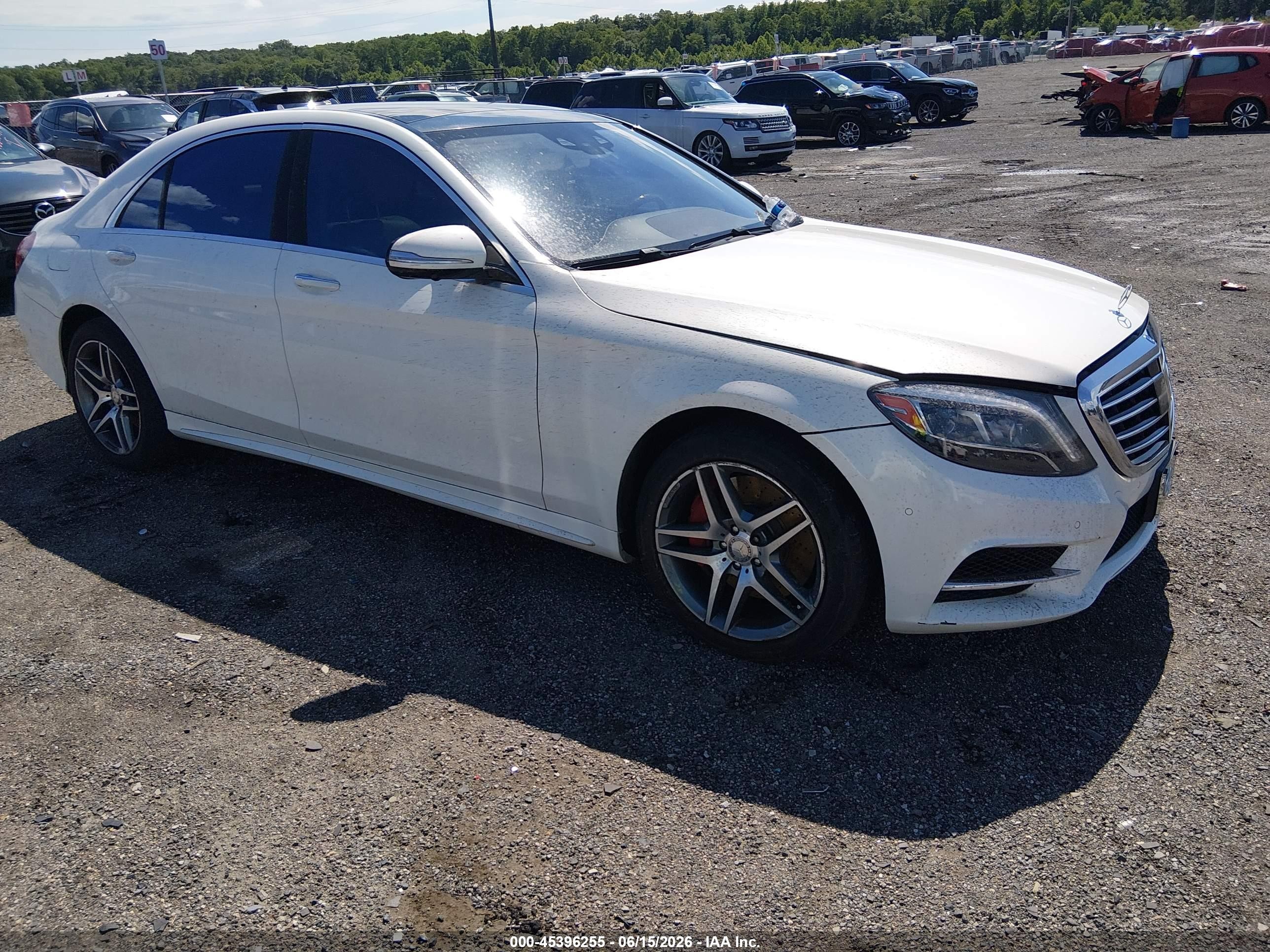 2014 Mercedes-Benz S 550, VIN WDDUG8FB6EA046380 — Rear end