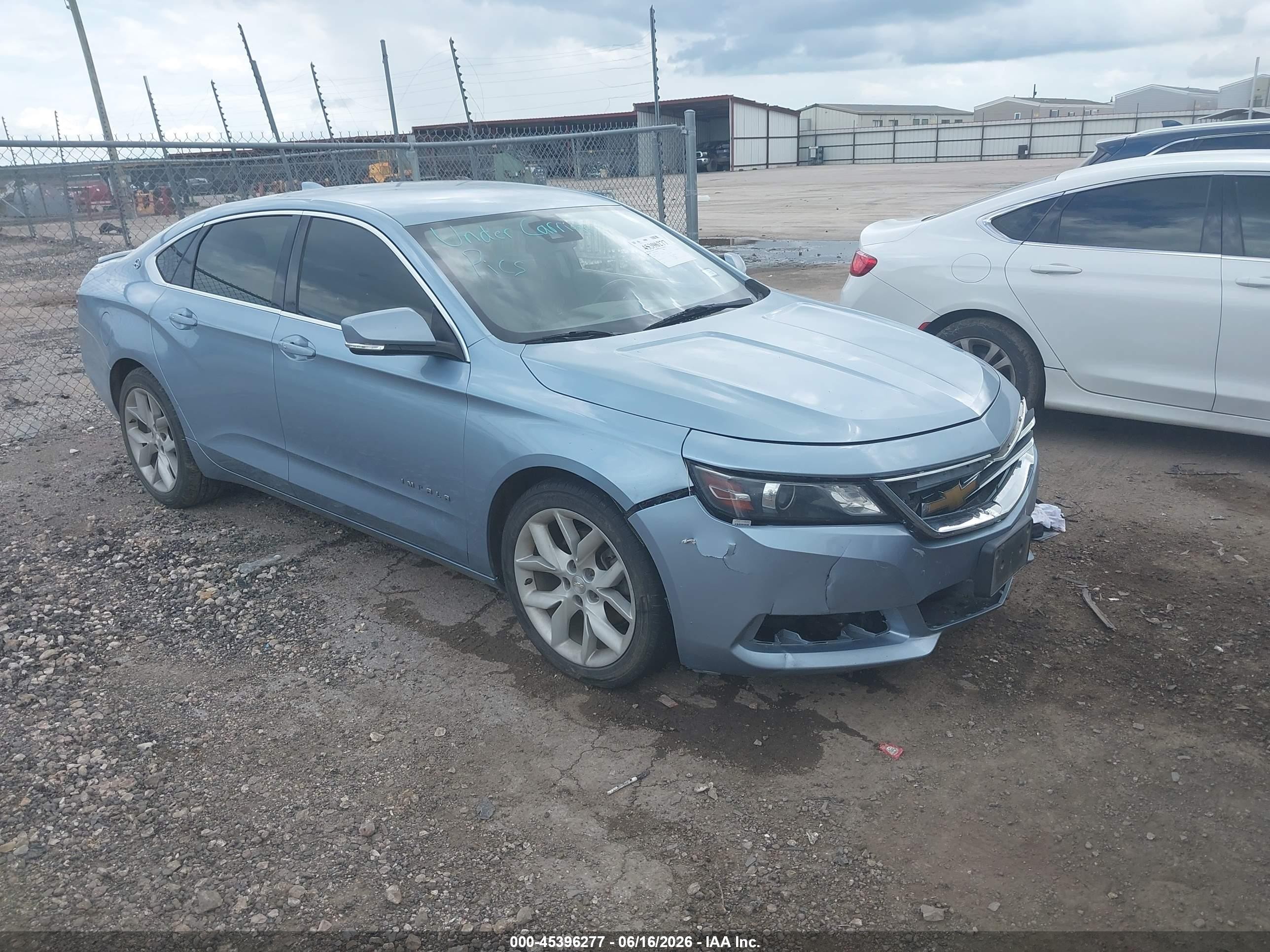 2015 Chevrolet Impala LT, VIN 1G1125S31FU111055 — Перед