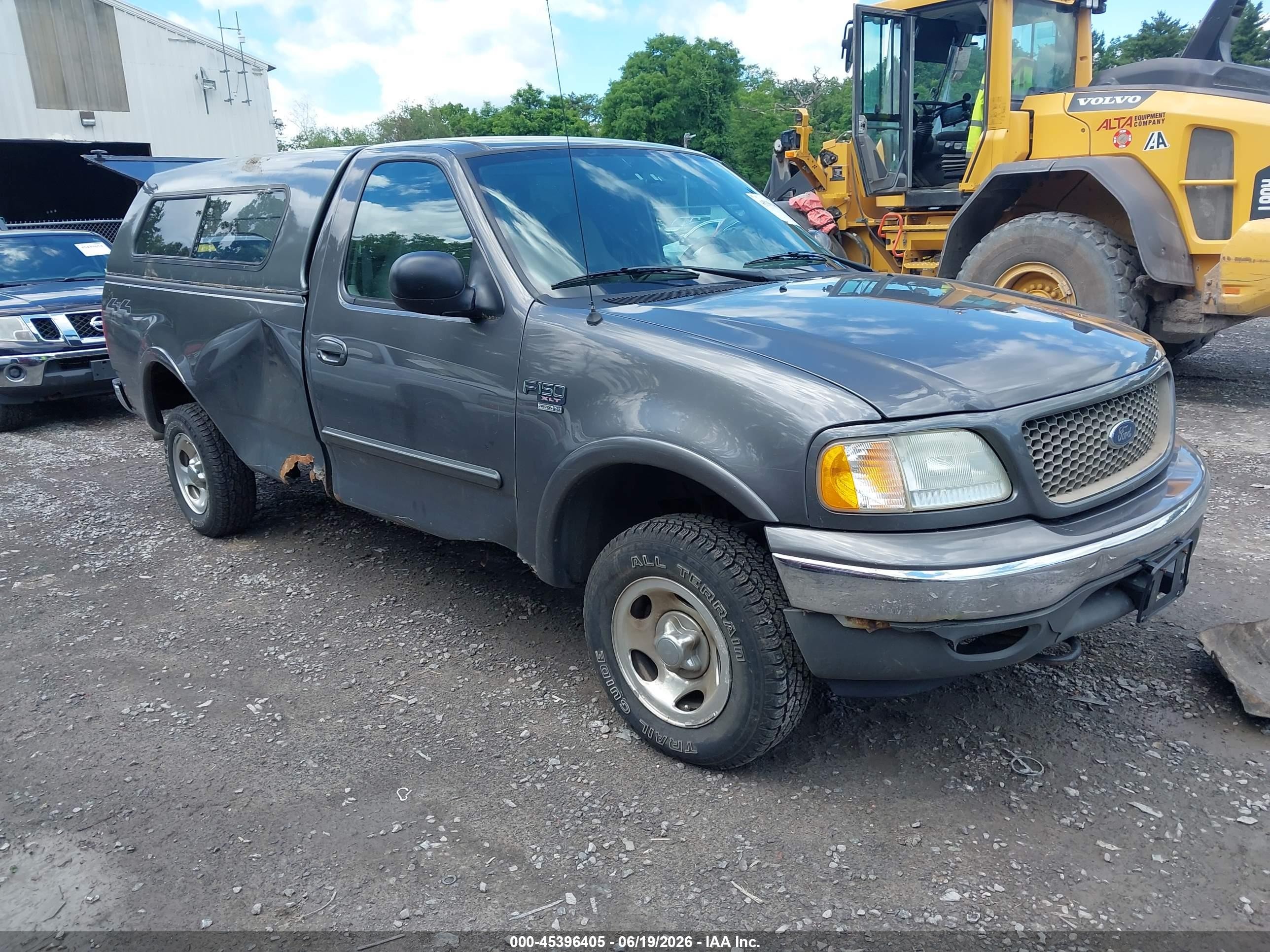 2003 Ford F-150, VIN 2FTRF18L33CA90607 — Normal wear