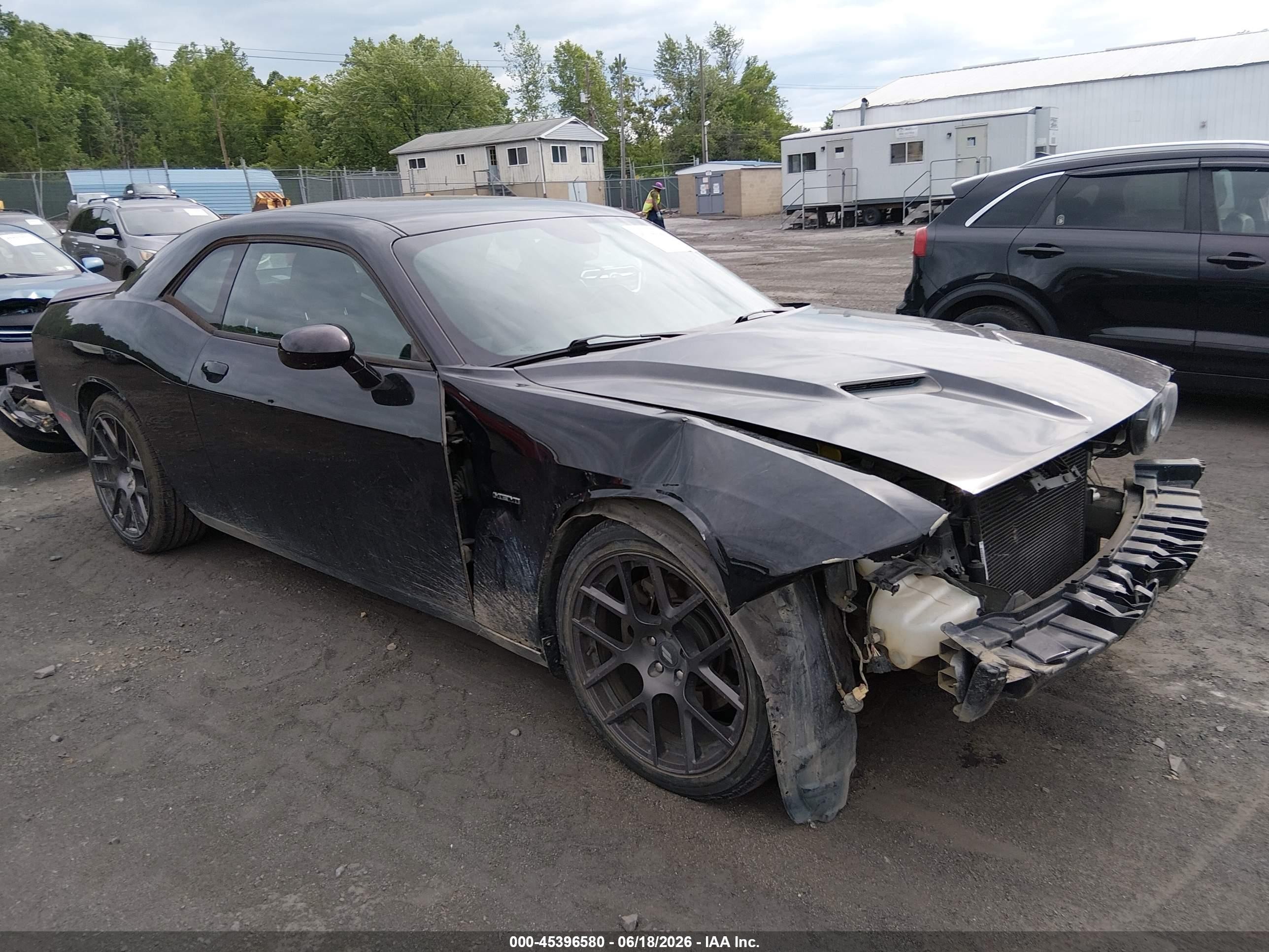 2018 Dodge Challenger R/T Shaker, VIN 2C3CDZBTXJH310204 — Front end