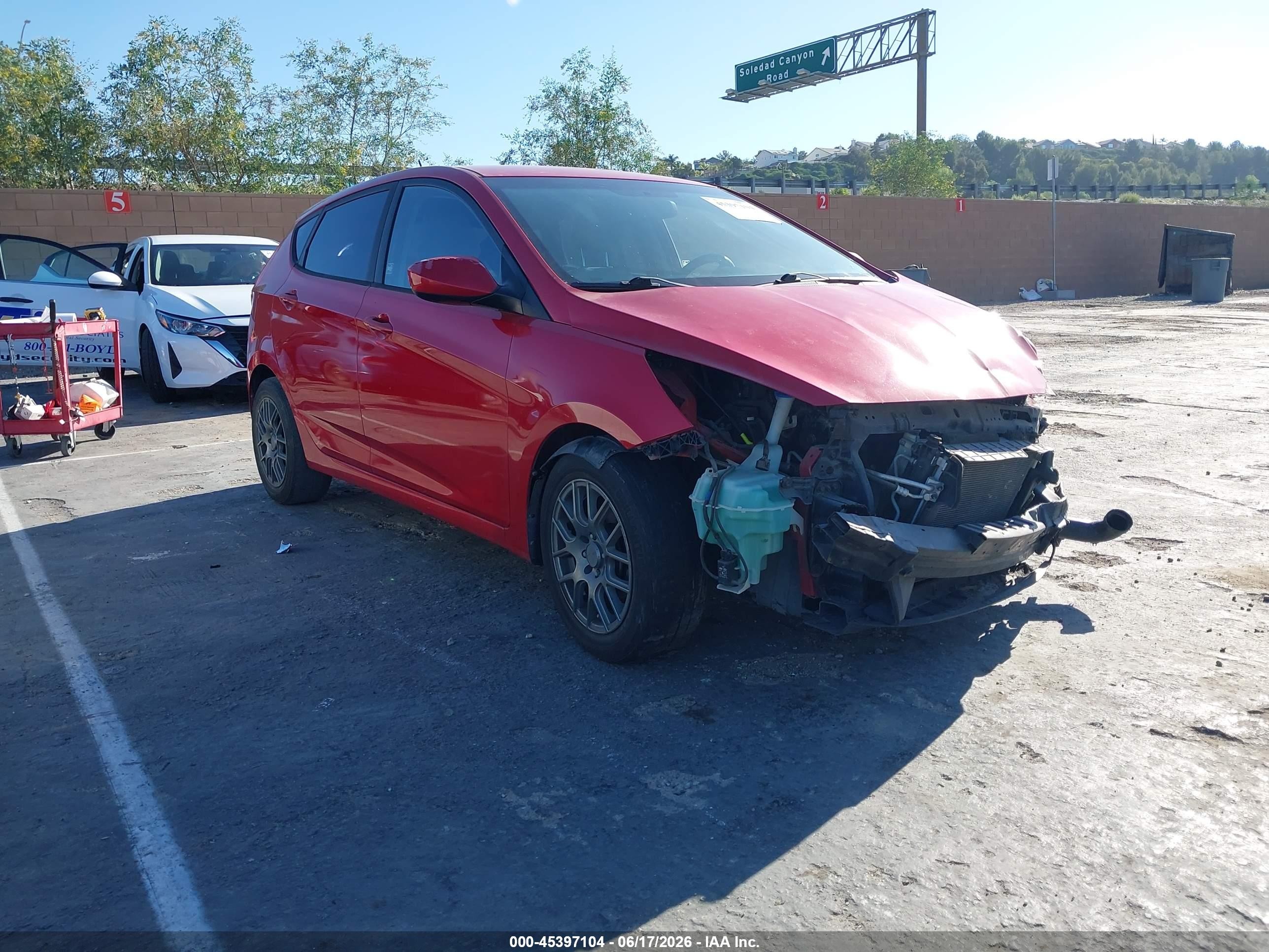 2016 Hyundai Accent SE, VIN KMHCT5AE6GU262194 — Front end