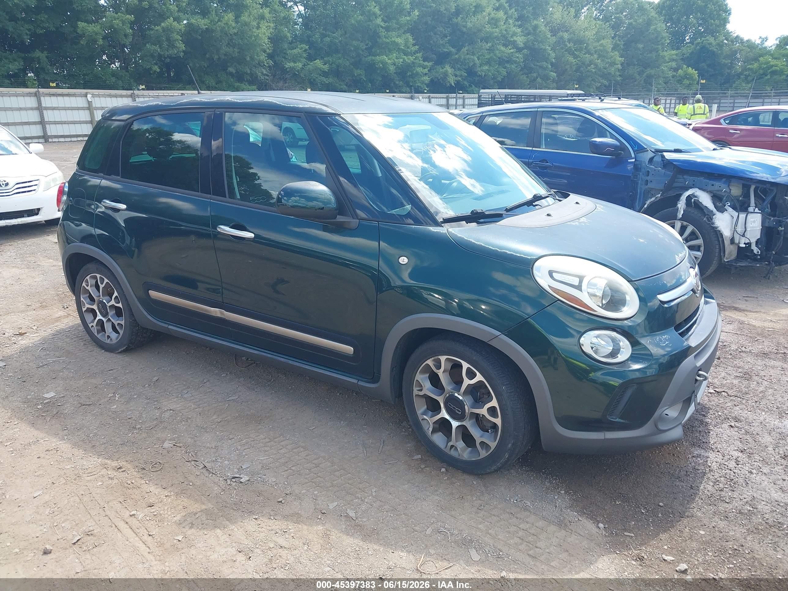 2014 FIAT 500L Trekking, VIN ZFBCFADH1EZ011984 — Normal wear