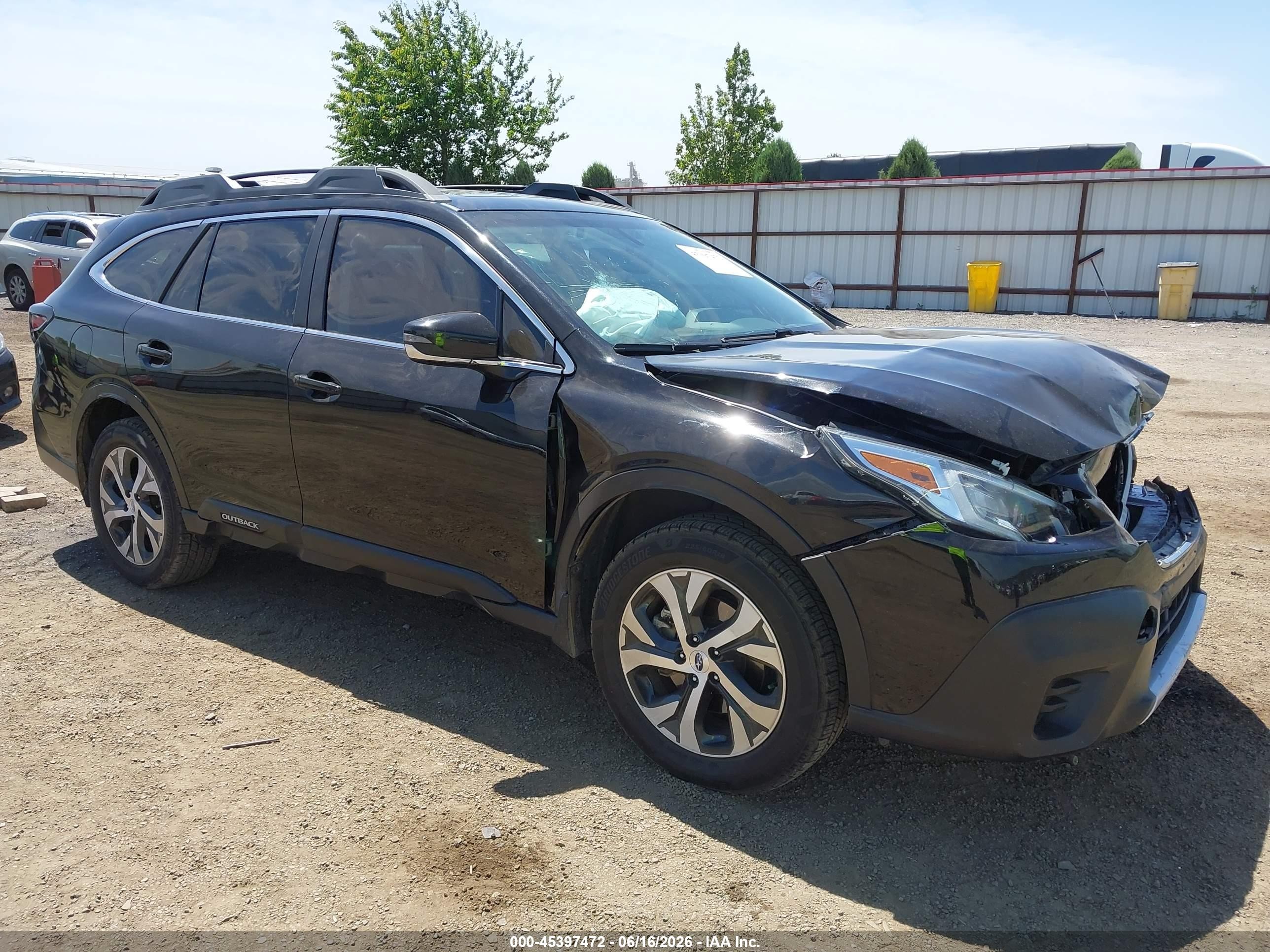 2020 Subaru Outback Limited, VIN 4S4BTANC0L3163500 — Front end