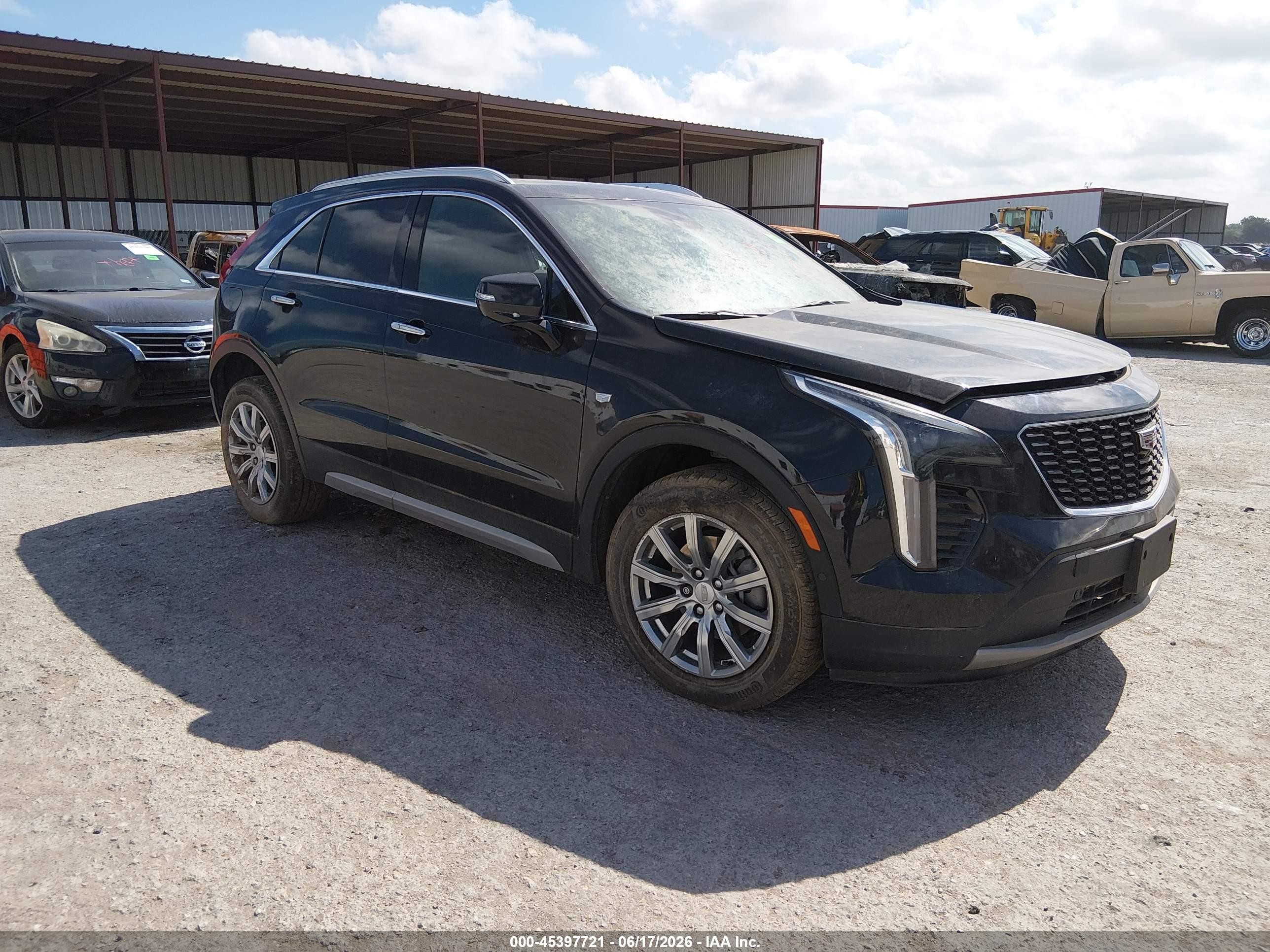 2022 Cadillac XT4 FWD Premium Luxury, VIN 1GYFZCR47NF170006 — Theft recovery