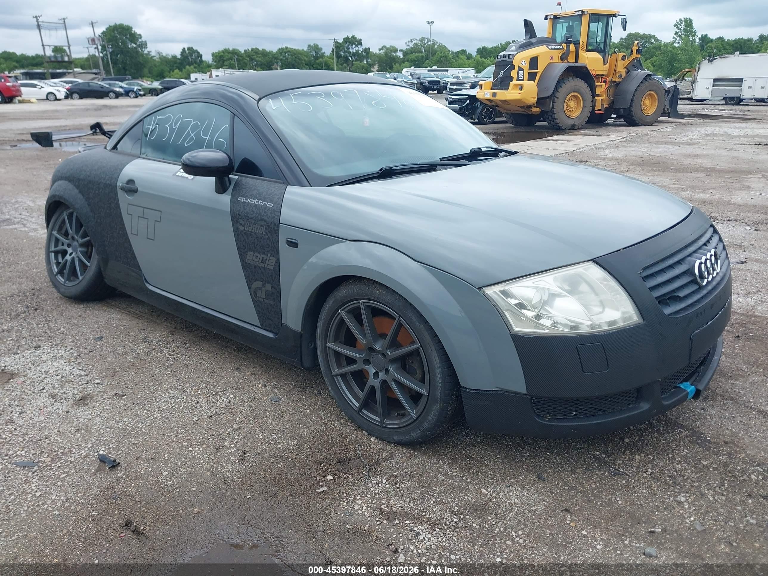 2002 Audi TT, VIN TRUWT28N321012496 — Днище