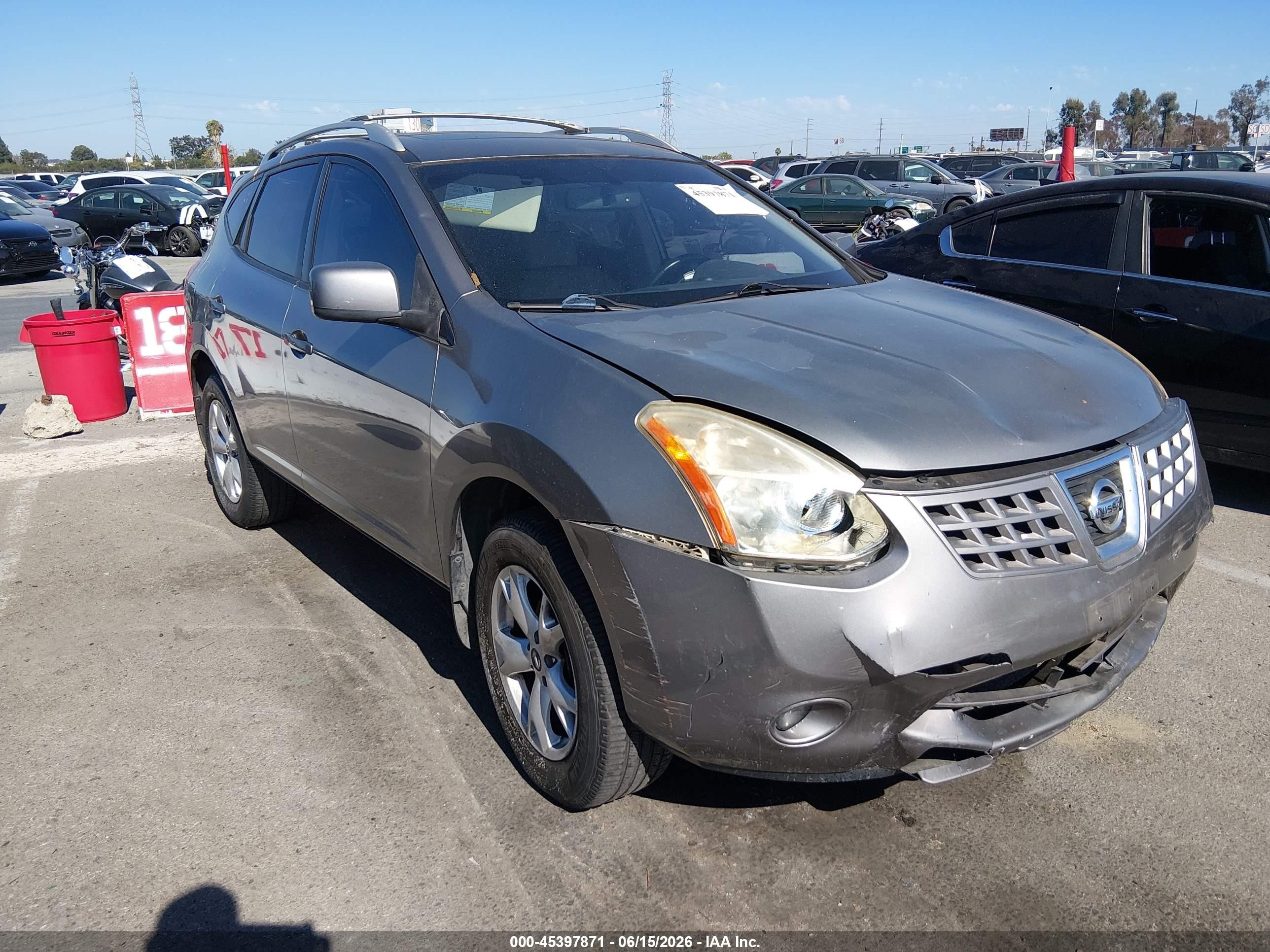 2009 Nissan Rogue SL, VIN JN8AS58V39W431054 — Перед