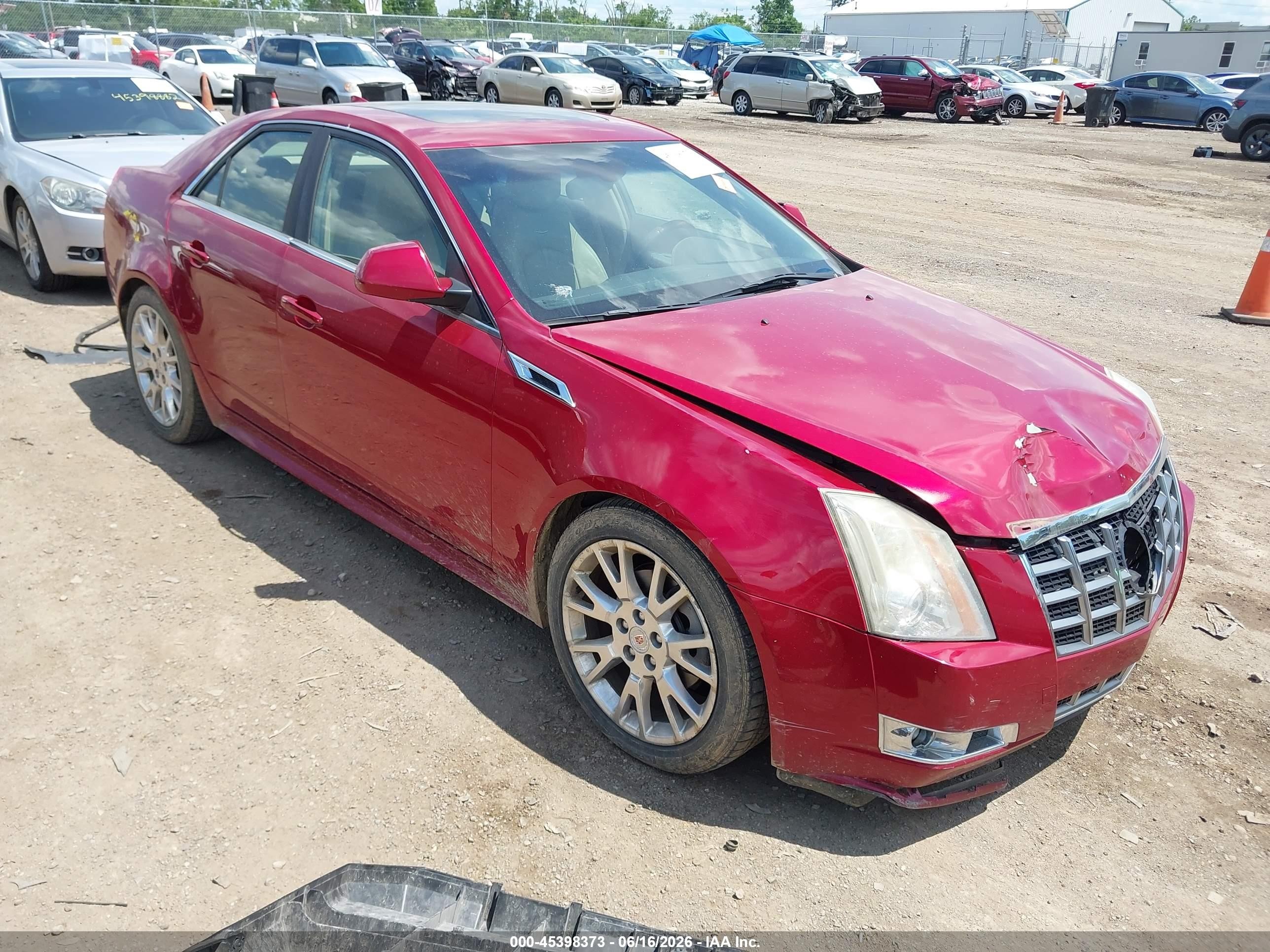 2012 Cadillac CTS Premium, VIN 1G6DS5E3XC0113277 — Перед