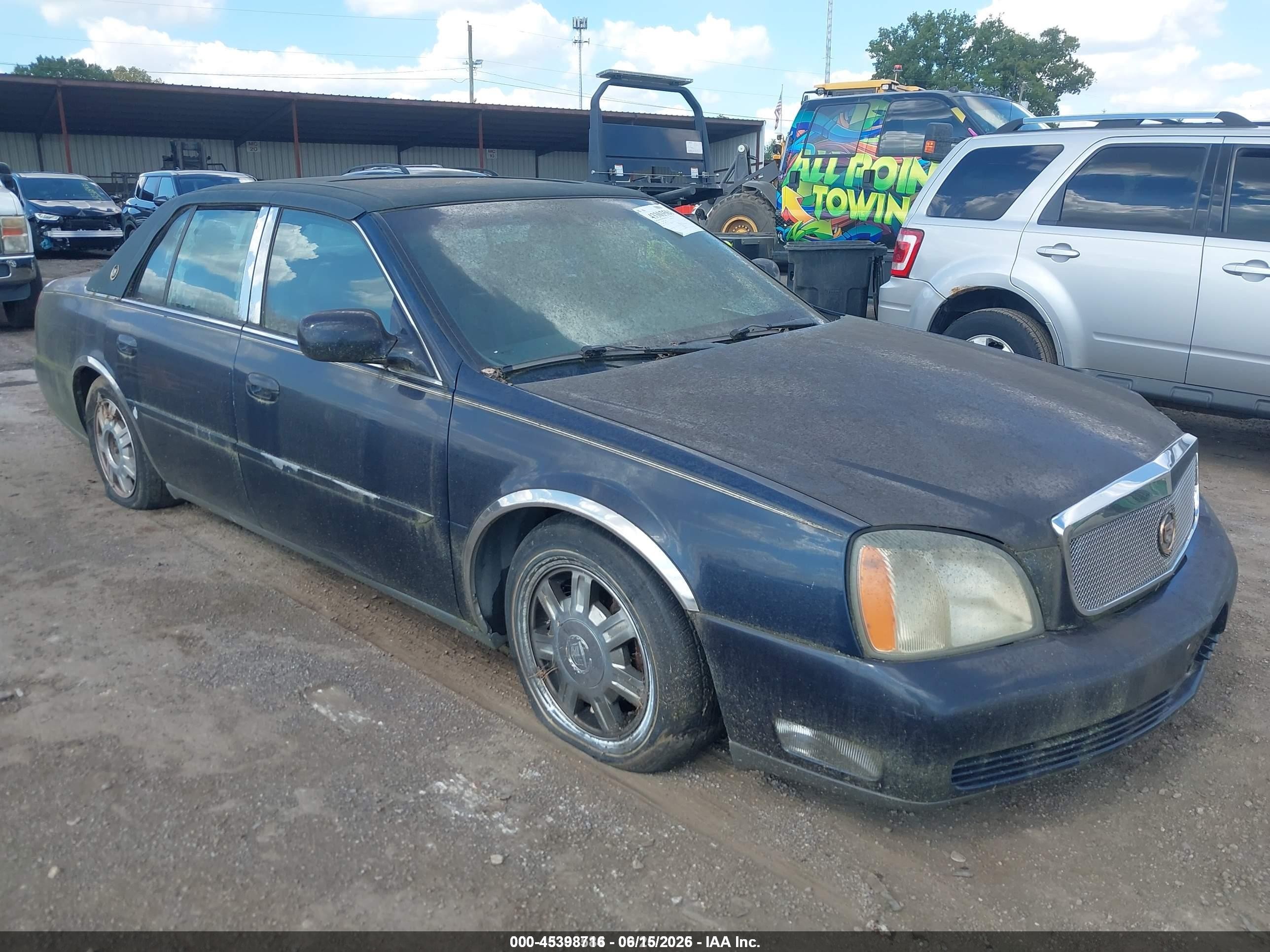 2004 Cadillac DeVille, VIN 1G6KD54Y84U252476 — Front end